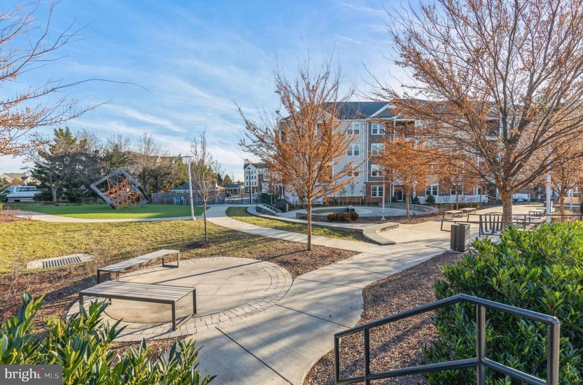 POTOMAC STATION MARKETPLACE - Residential Lease