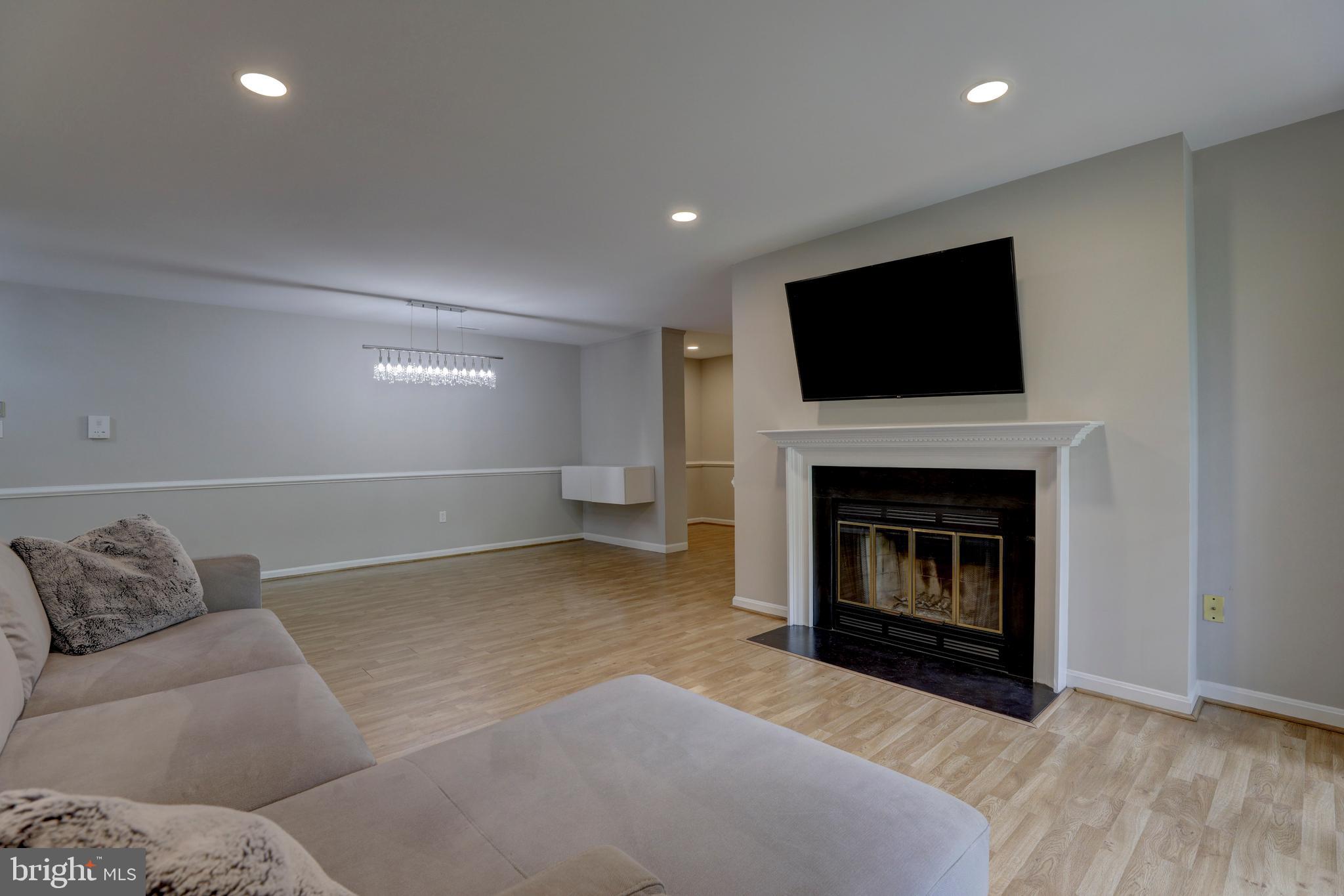 LOVETON FARMS - Residential