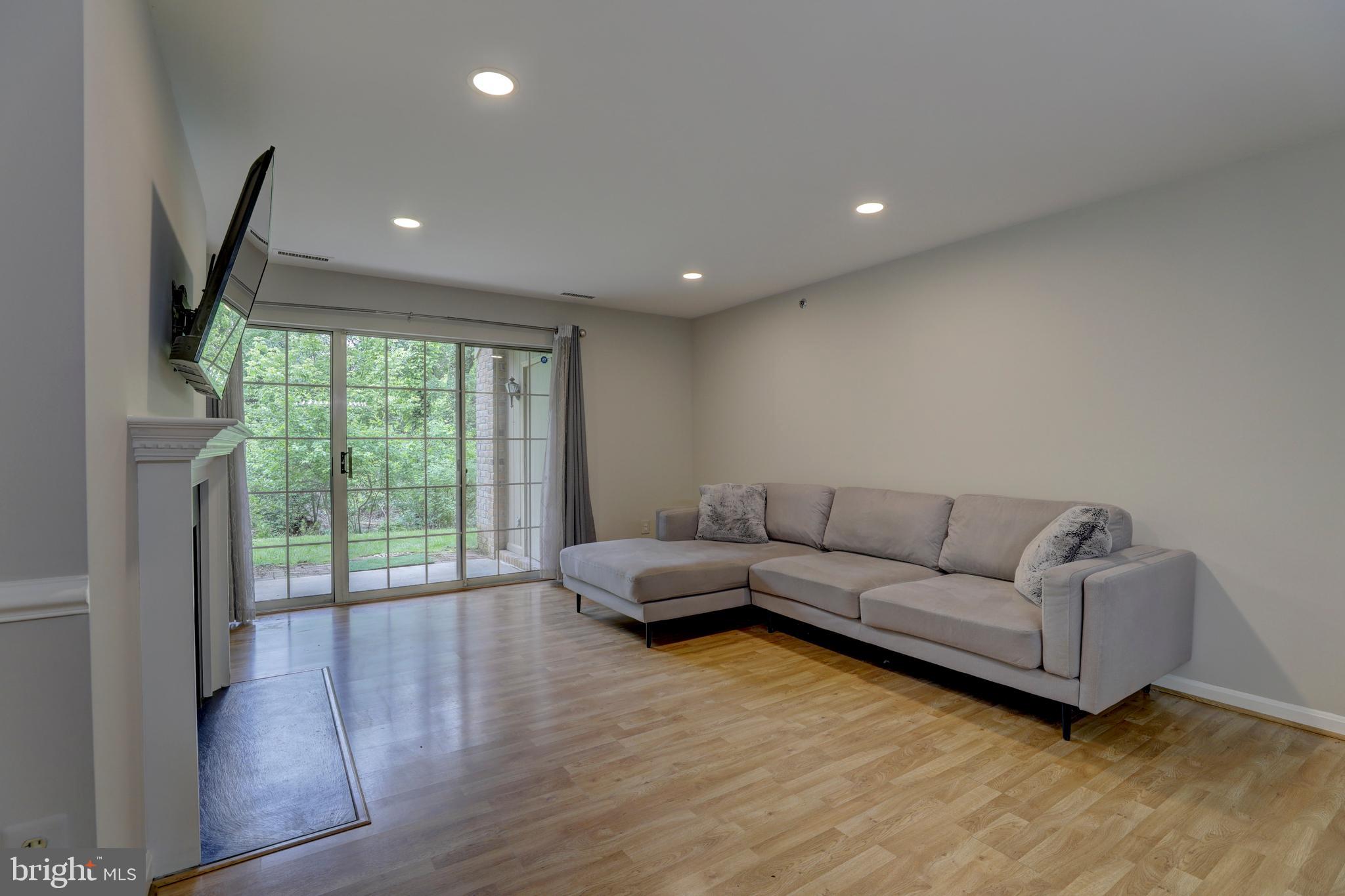 LOVETON FARMS - Residential