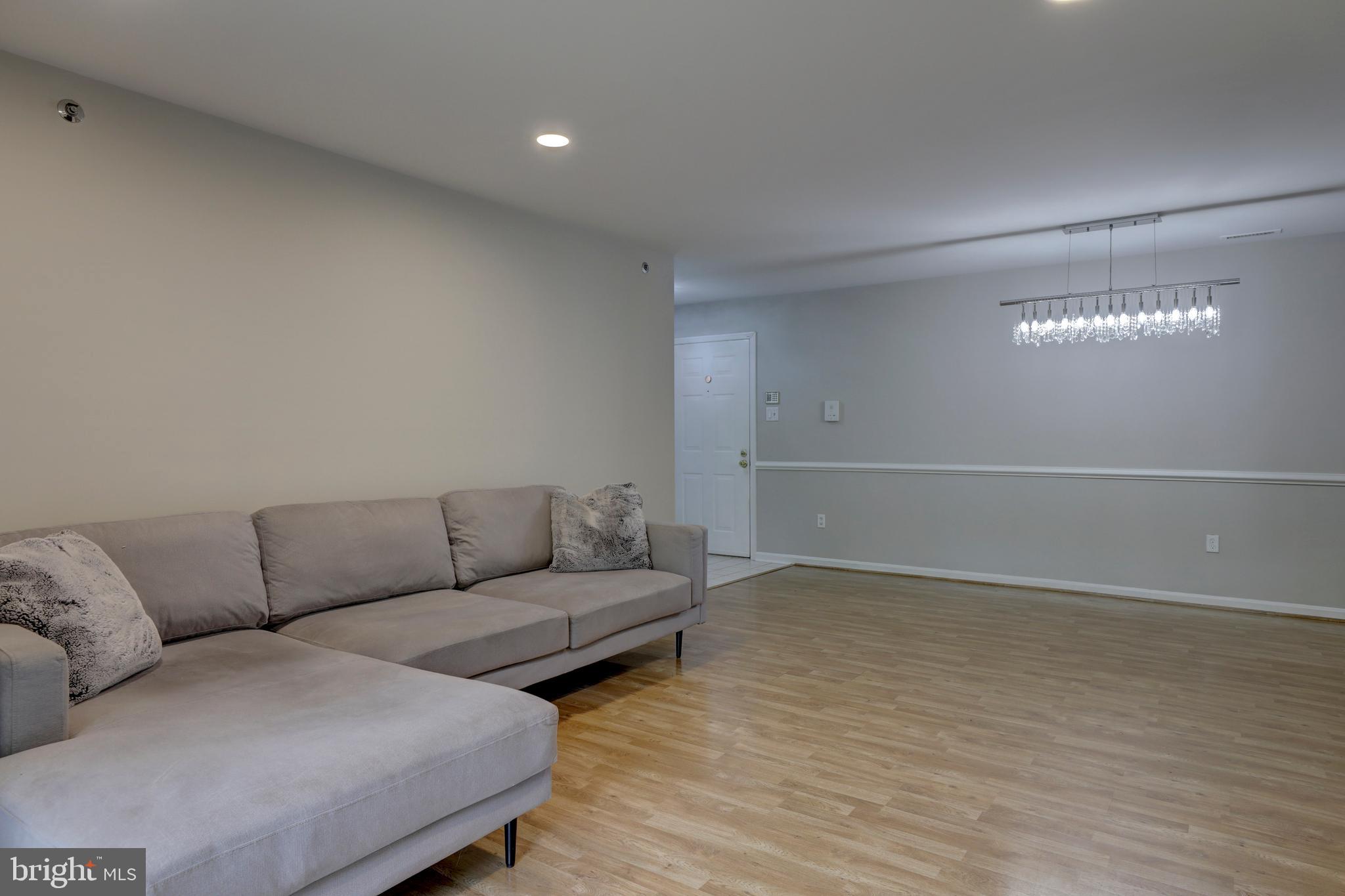 LOVETON FARMS - Residential