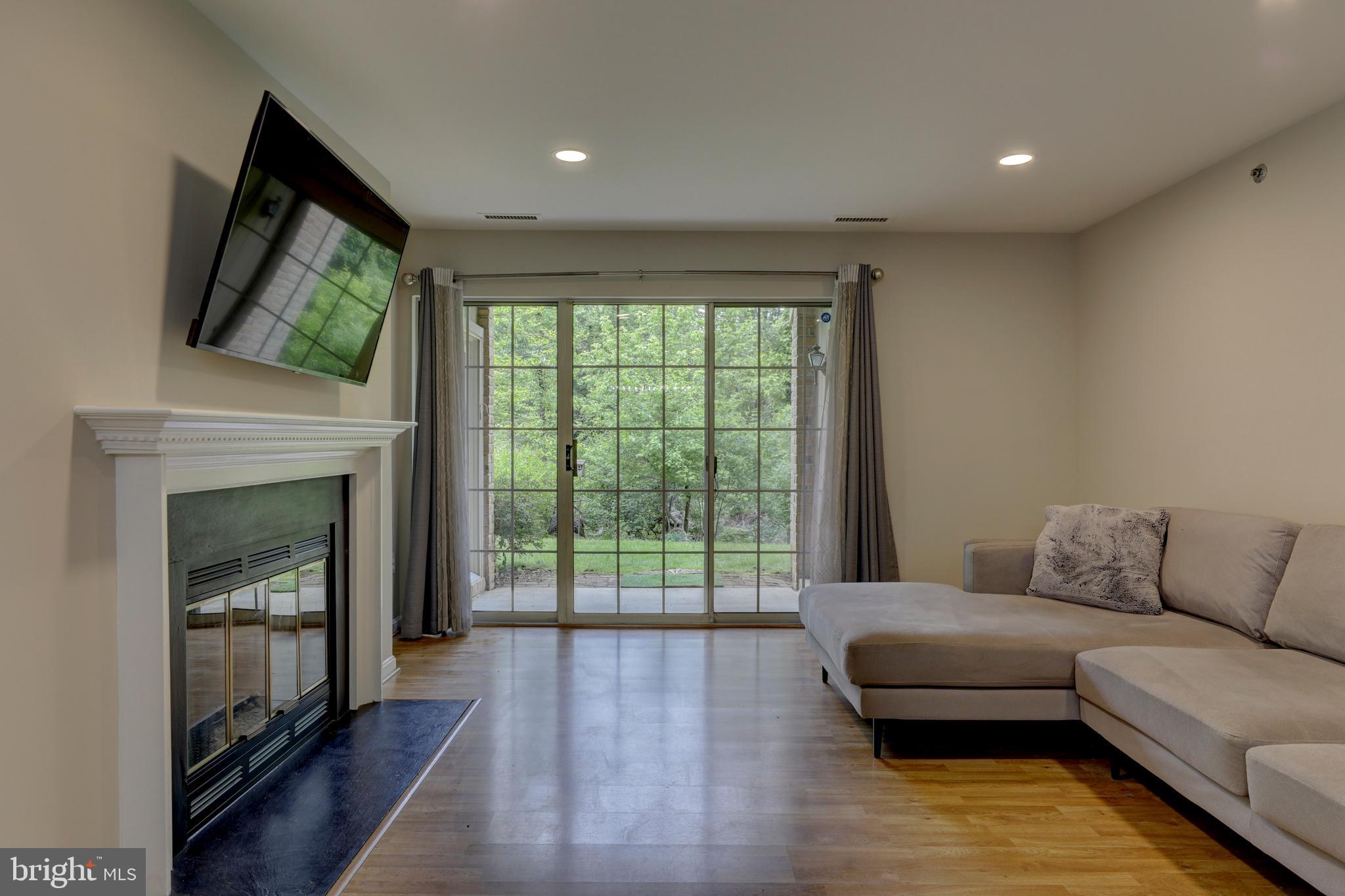 LOVETON FARMS - Residential