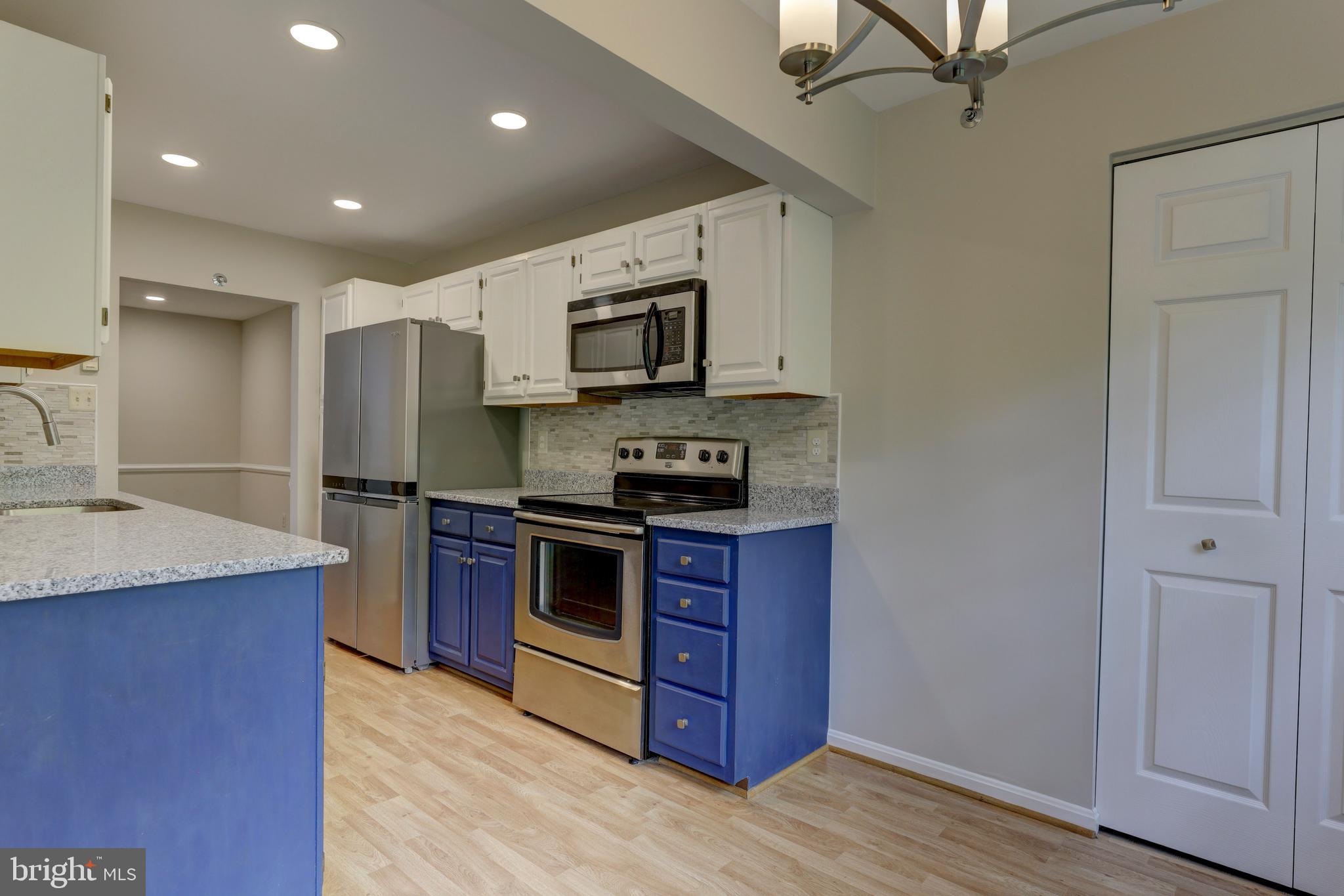 LOVETON FARMS - Residential