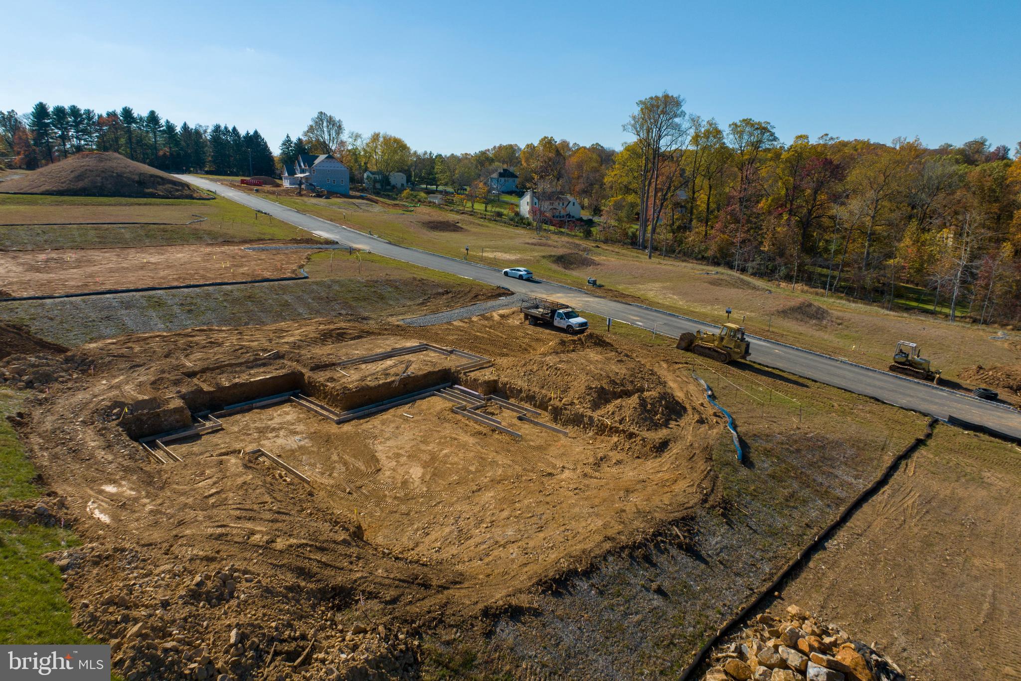 GARNET POINTE - Residential