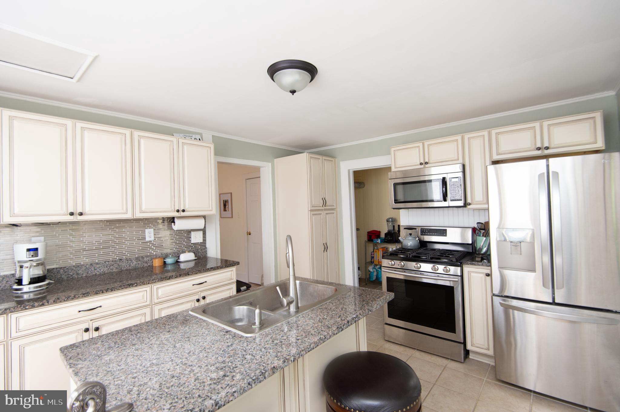 HISTORIC WEST END - Residential