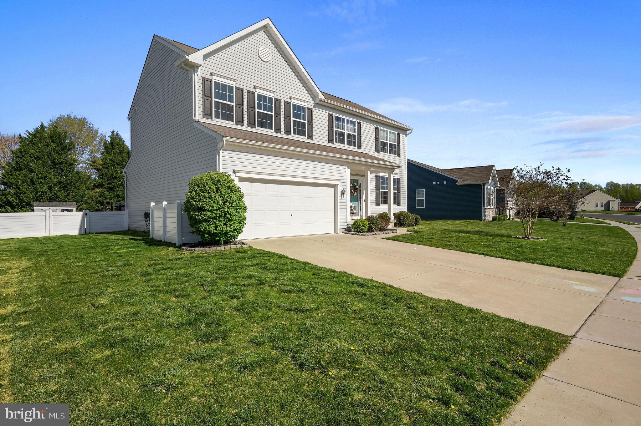 327 CINNAMON WAY