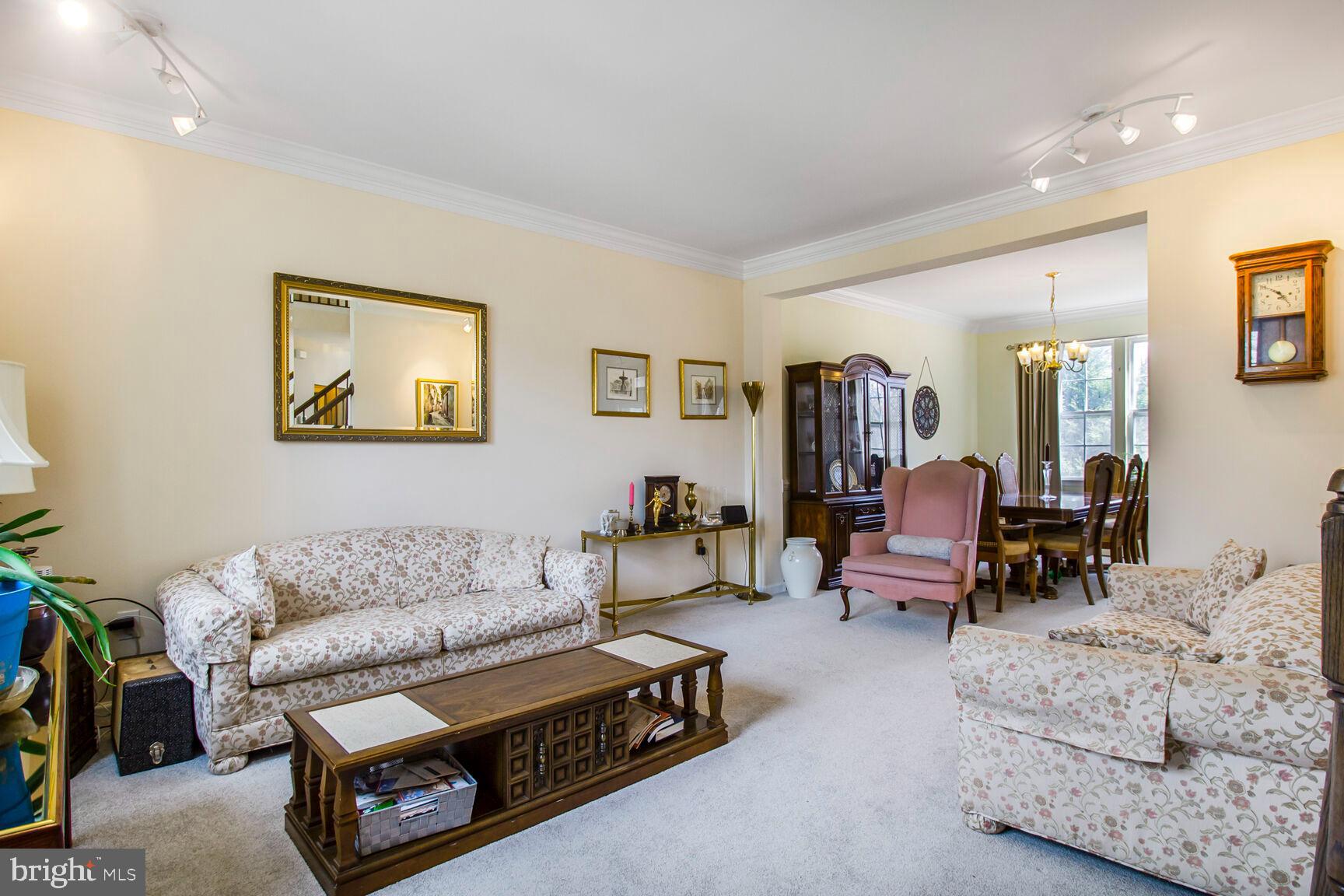 ECKER'S HOLLOW - Residential