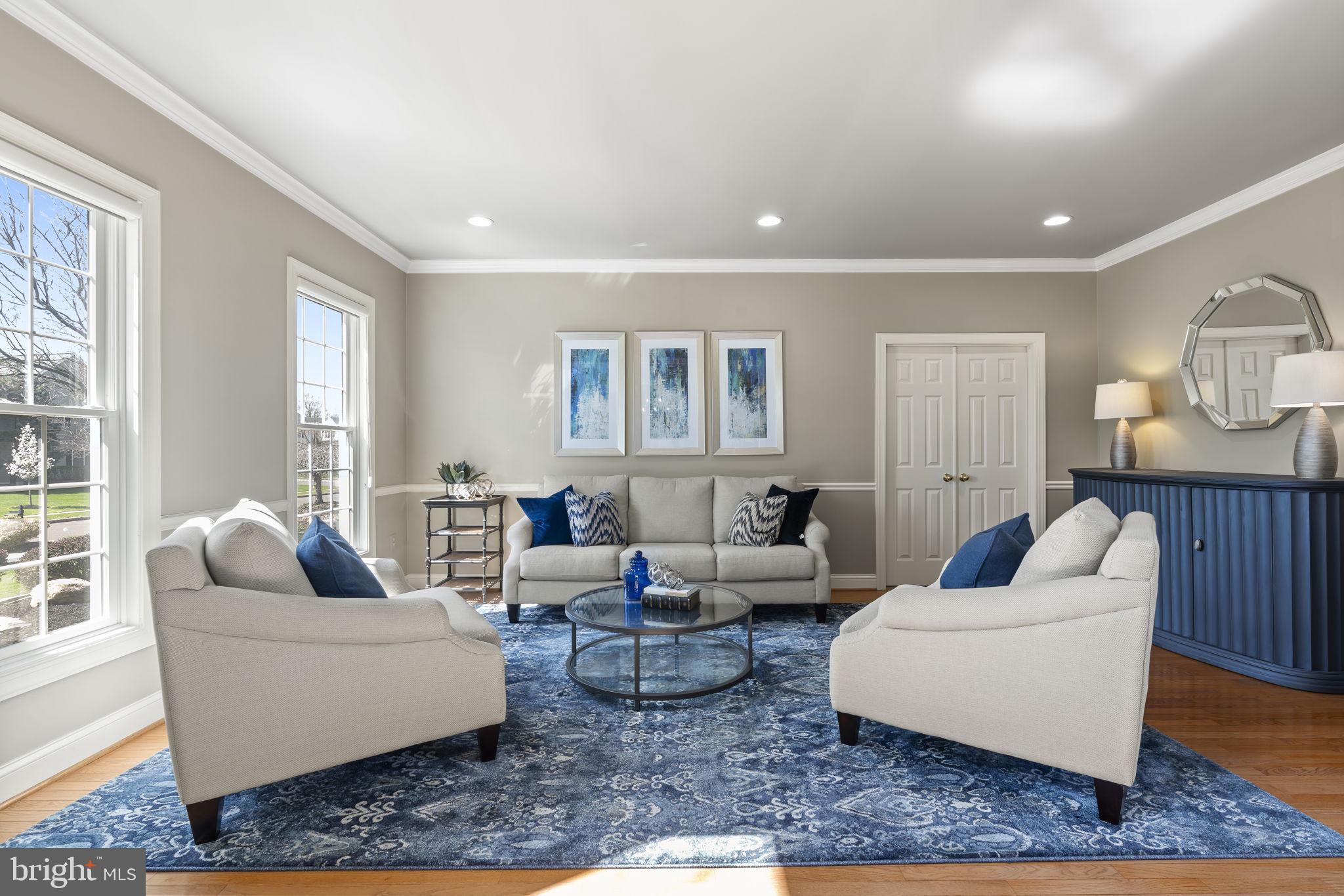 HORSHAM CHASE - Residential