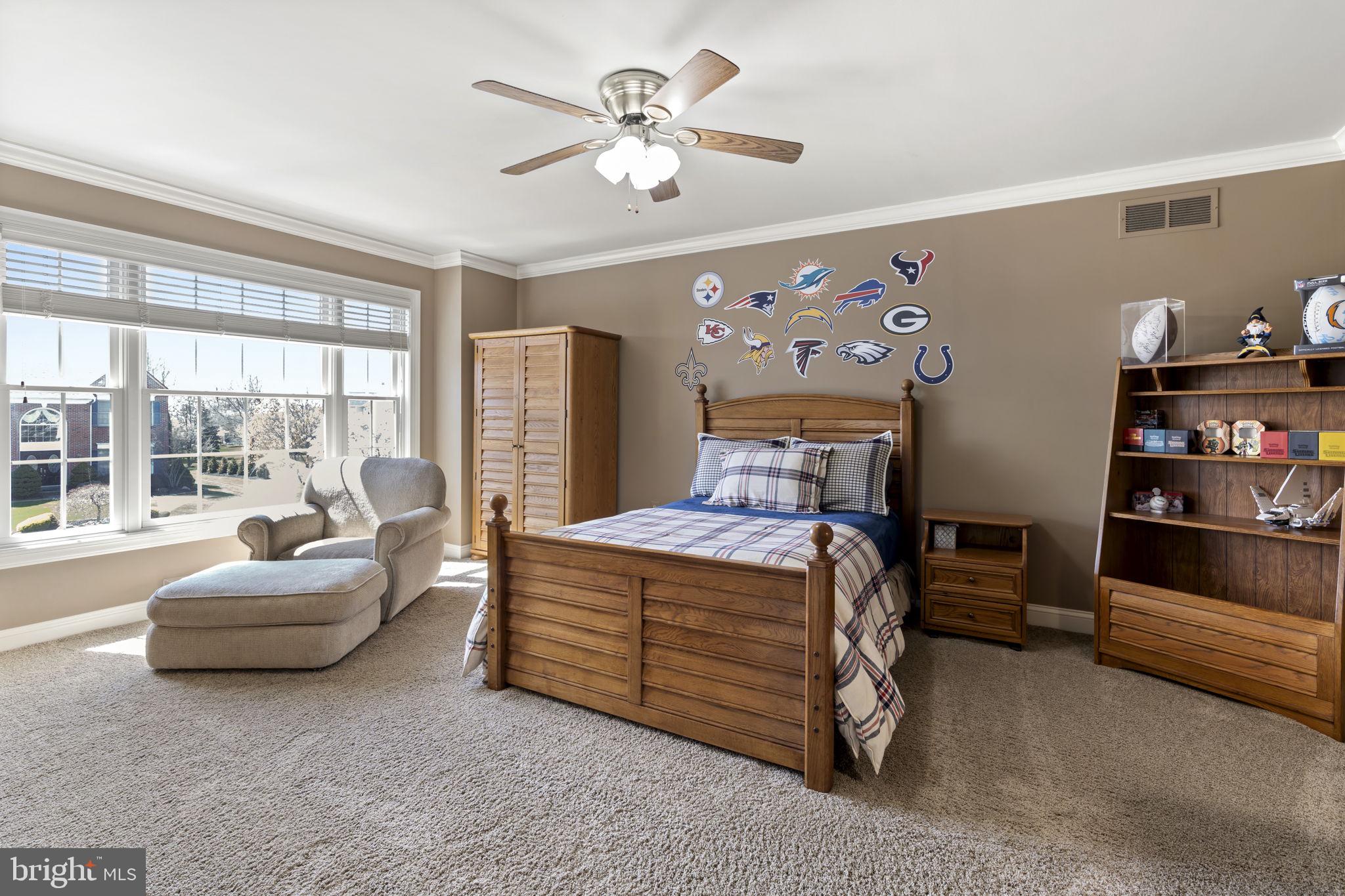 HORSHAM CHASE - Residential