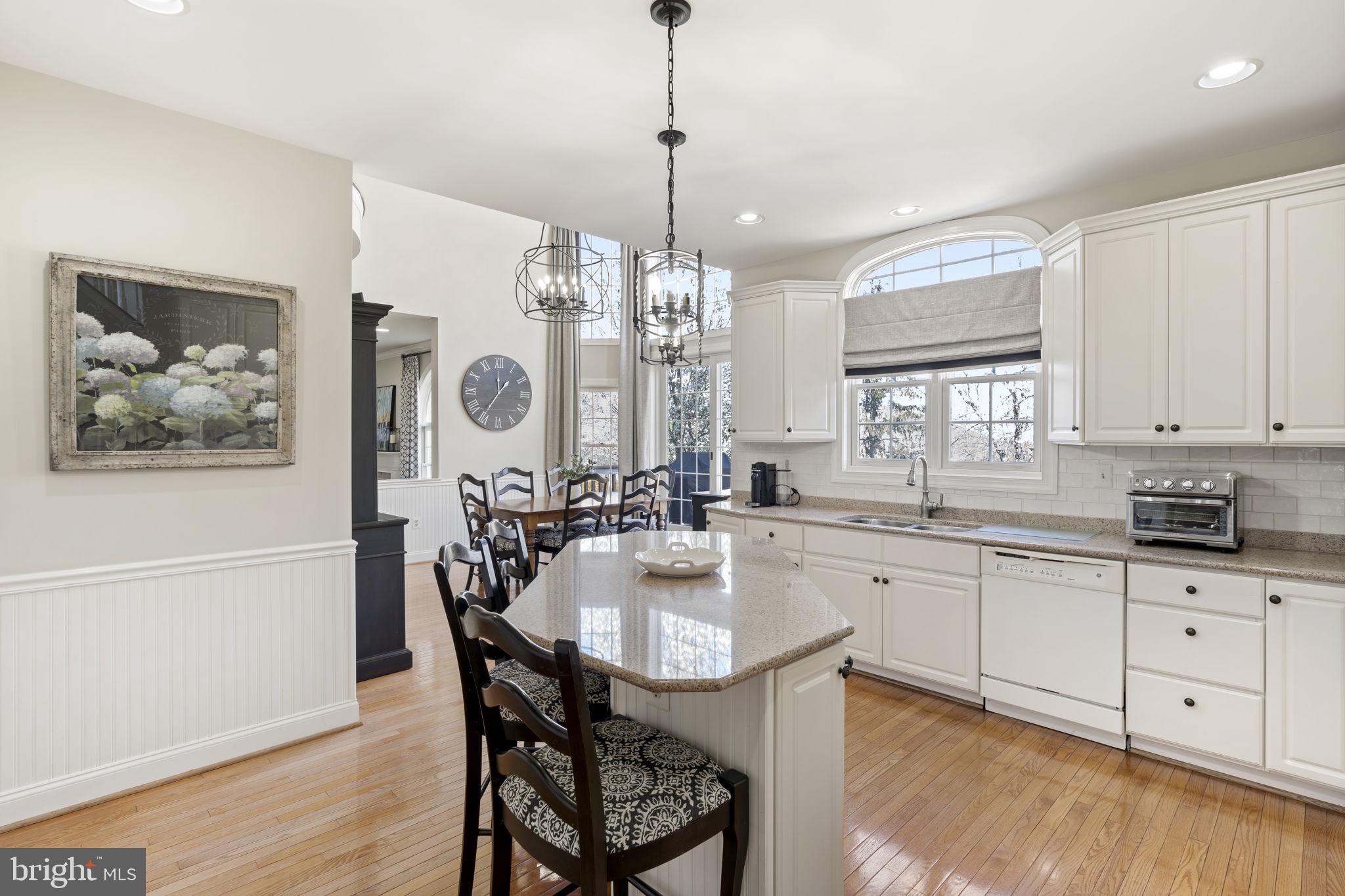 HORSHAM CHASE - Residential