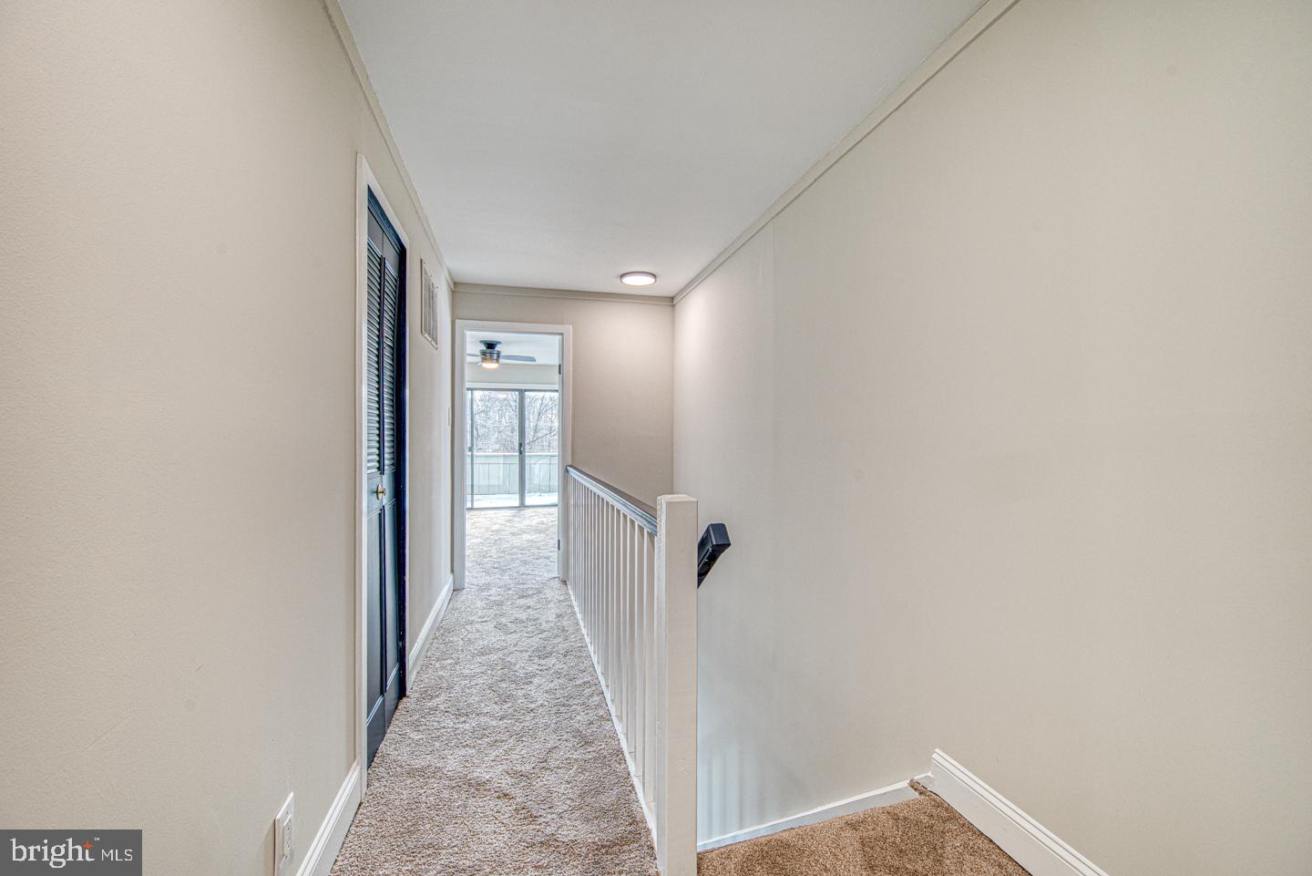 SUMMIT HOUSE - Residential