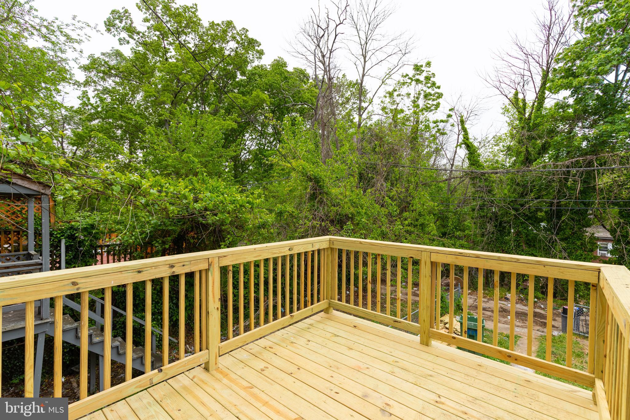 WINDSOR HILLS - Residential