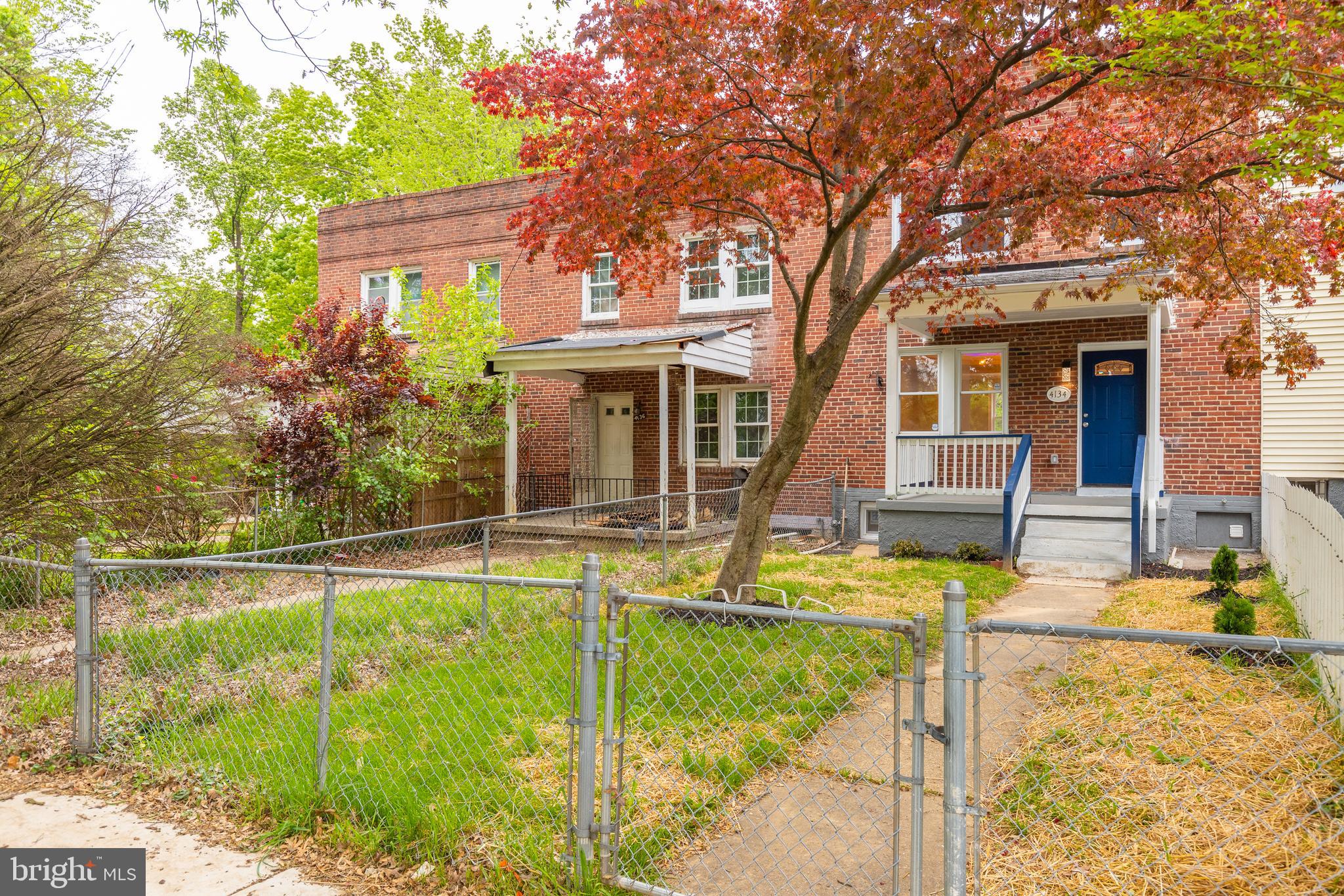 WINDSOR HILLS - Residential