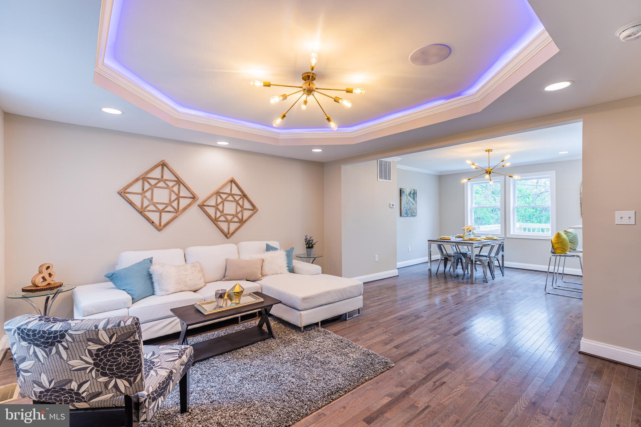 WINDSOR HILLS - Residential