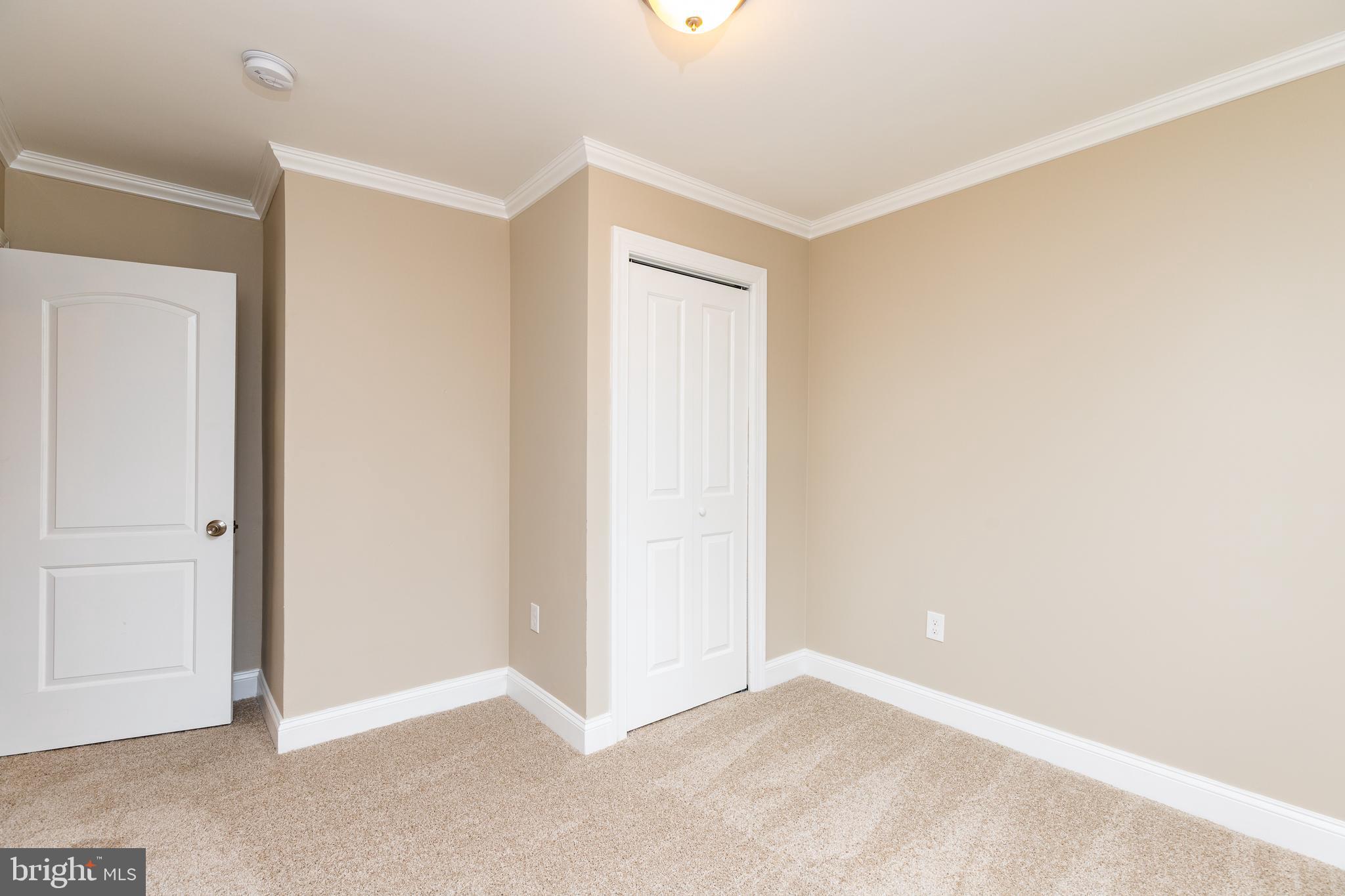 WINDSOR HILLS - Residential