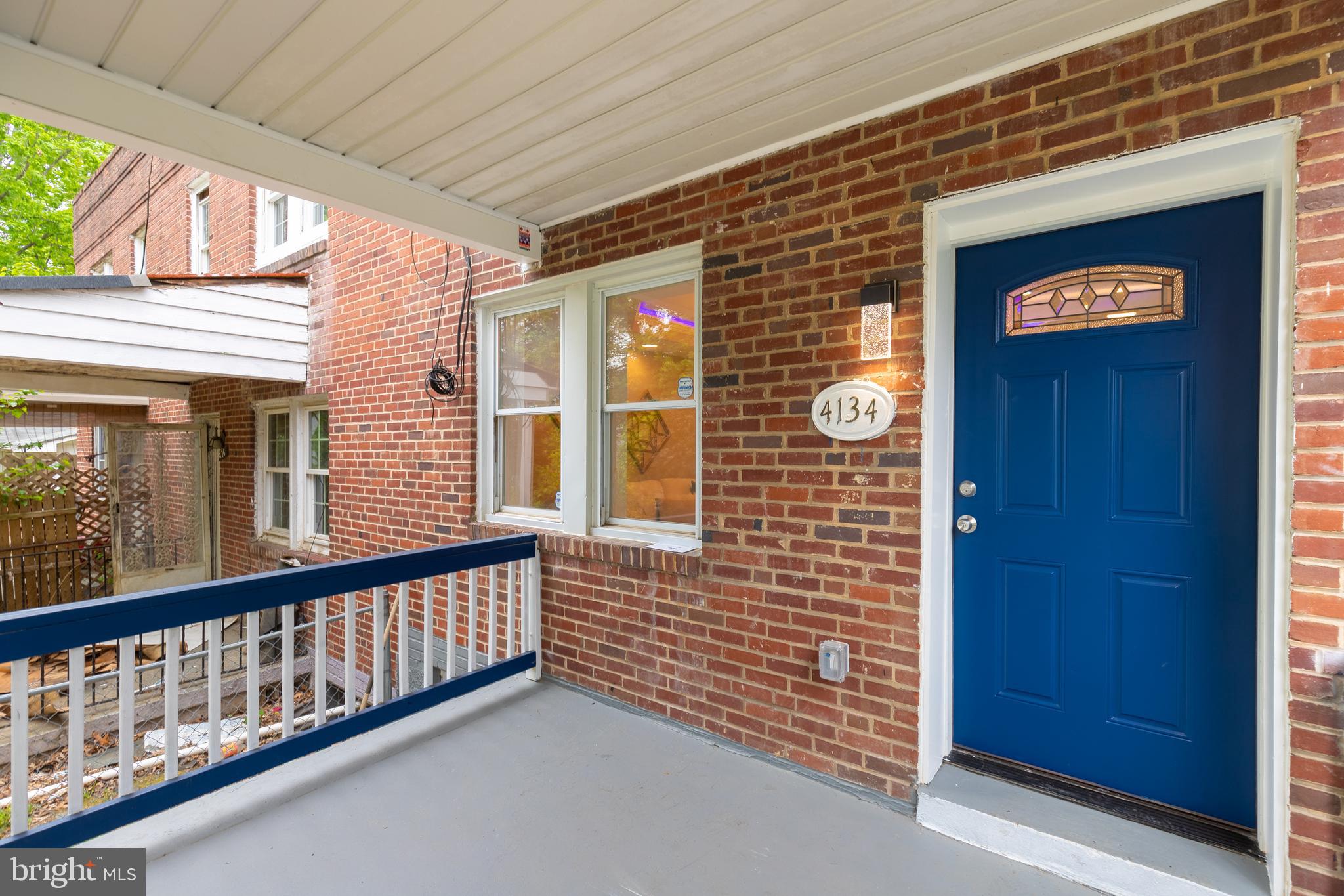 WINDSOR HILLS - Residential