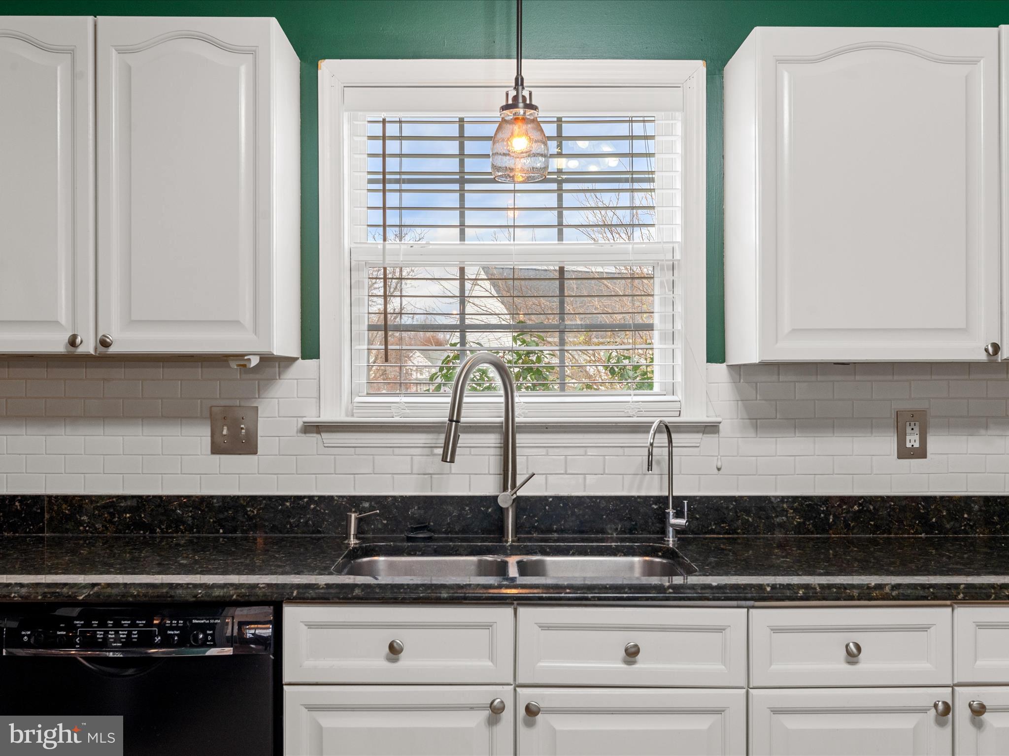 LOCUST HILL - Residential