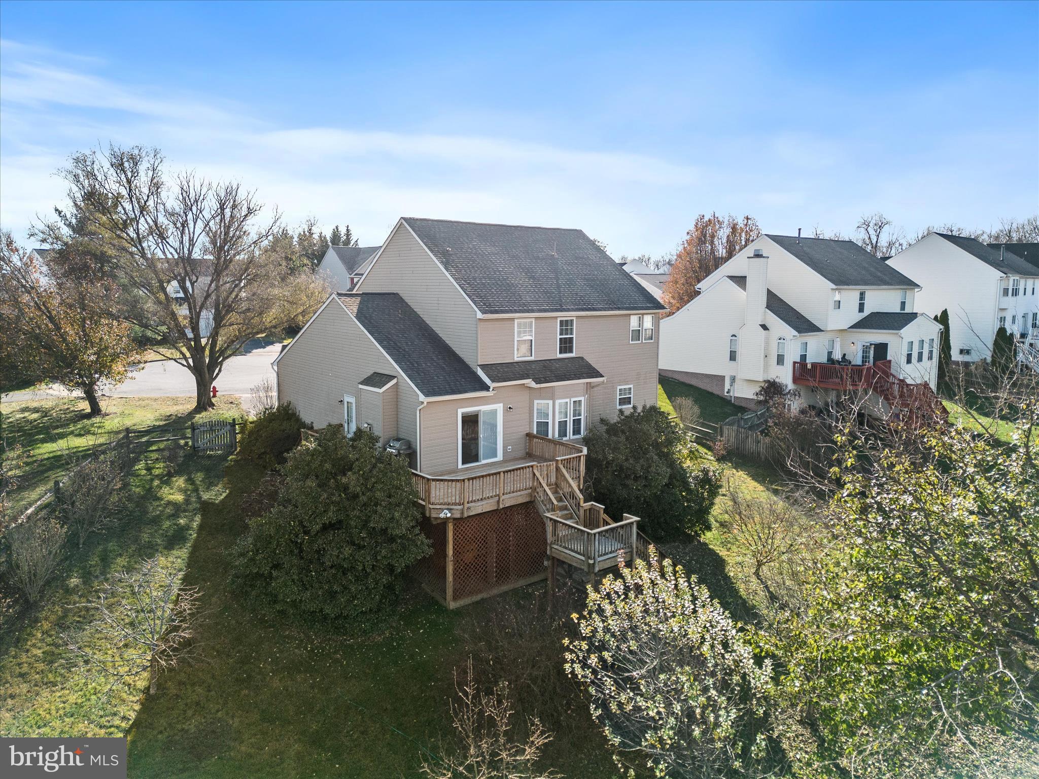 LOCUST HILL - Residential