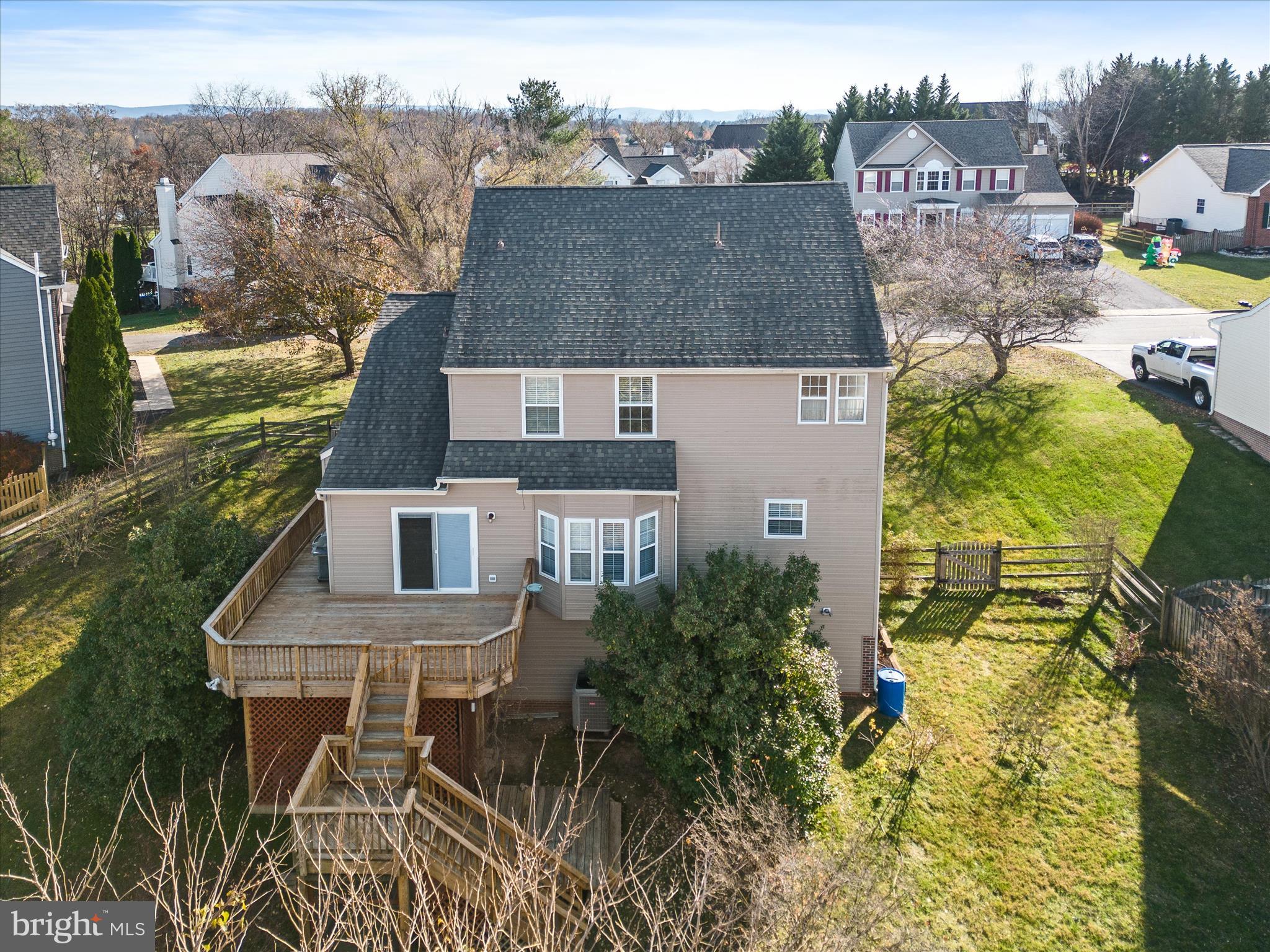 LOCUST HILL - Residential