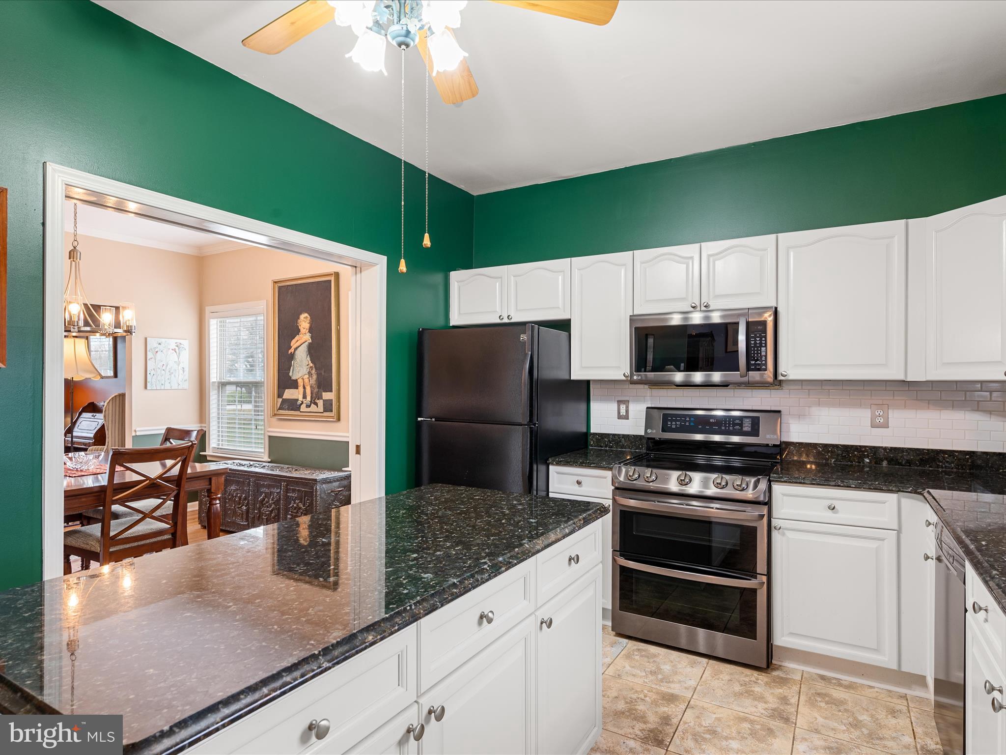 LOCUST HILL - Residential