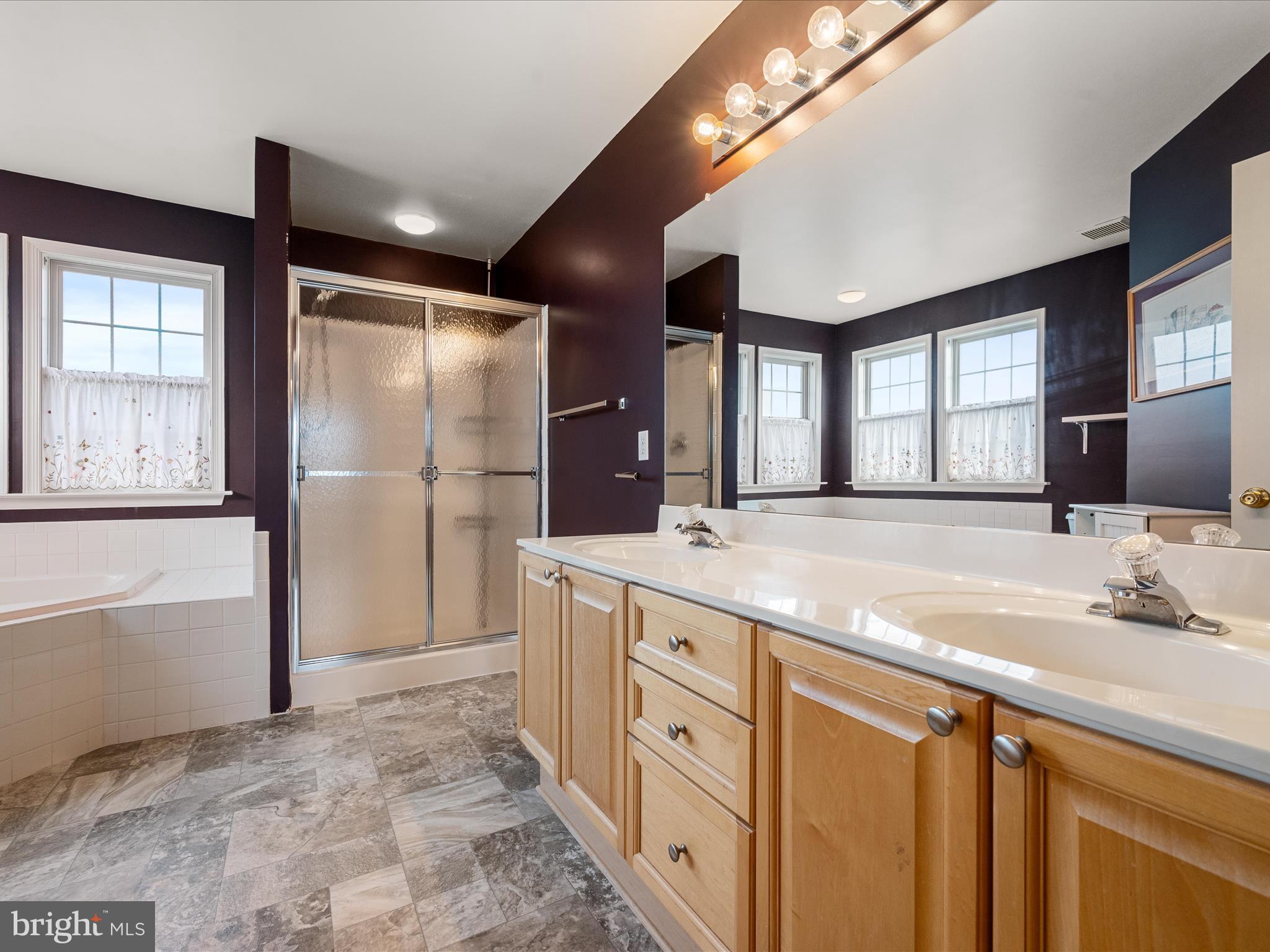 LOCUST HILL - Residential