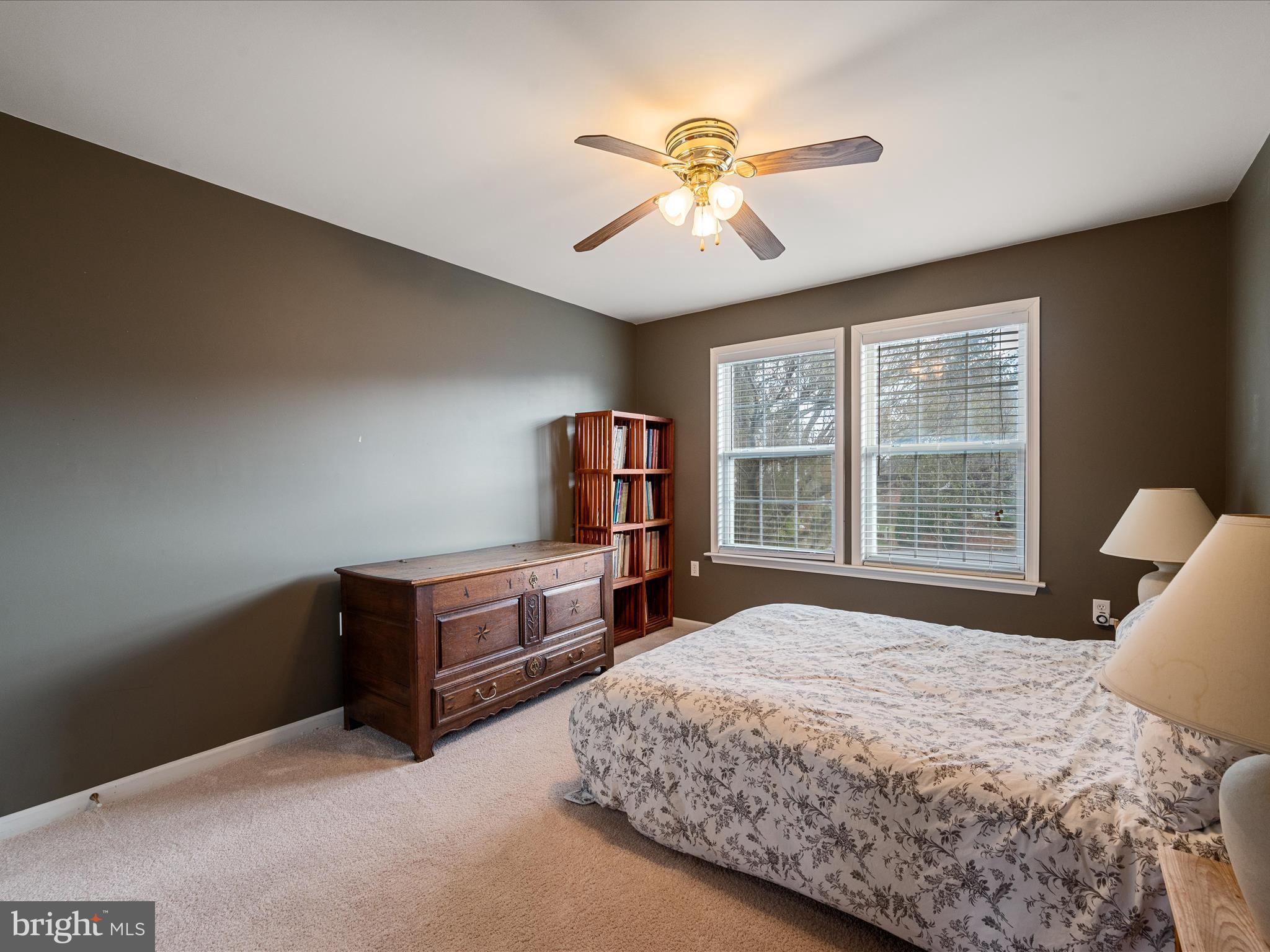 LOCUST HILL - Residential