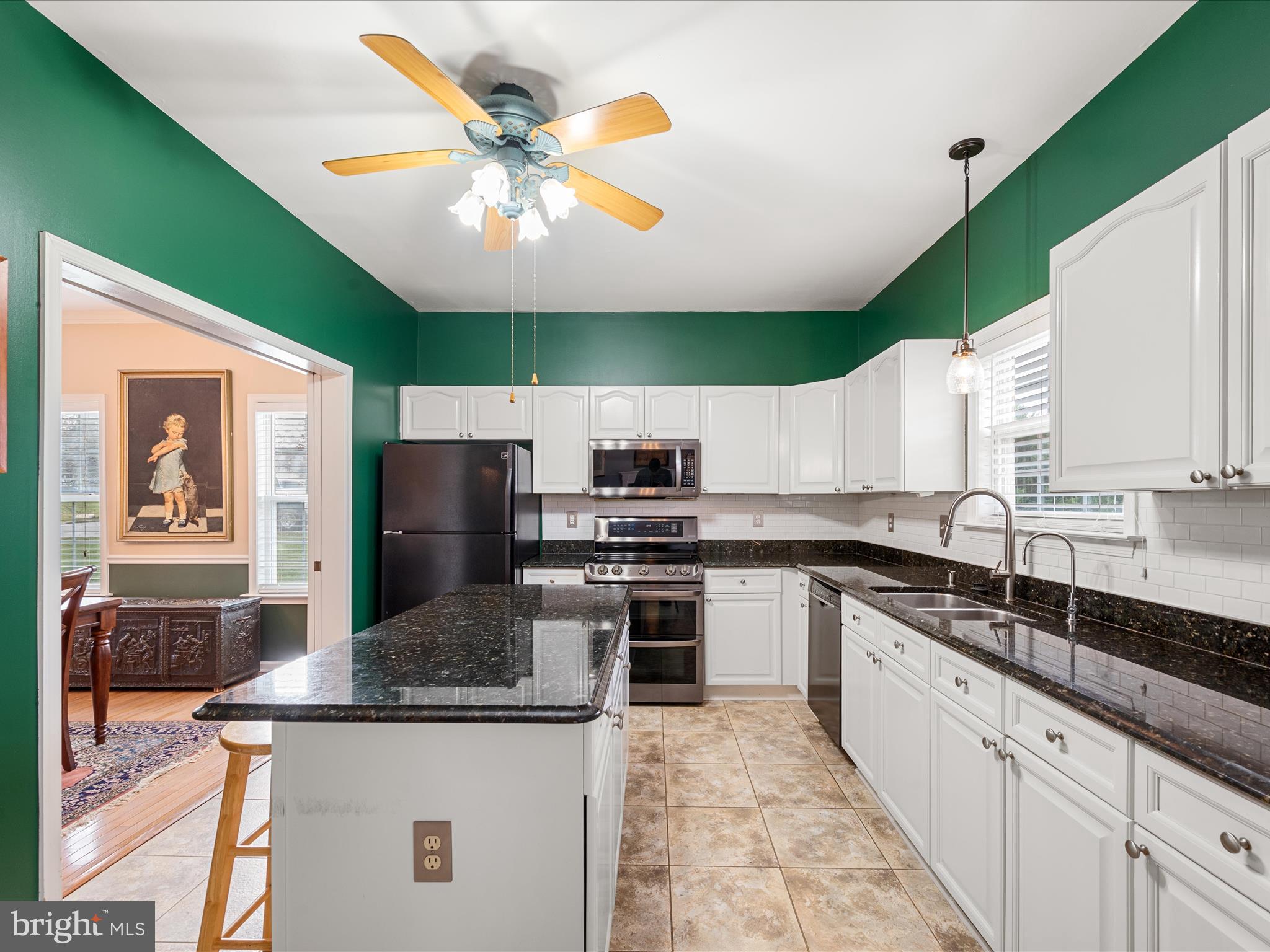 LOCUST HILL - Residential