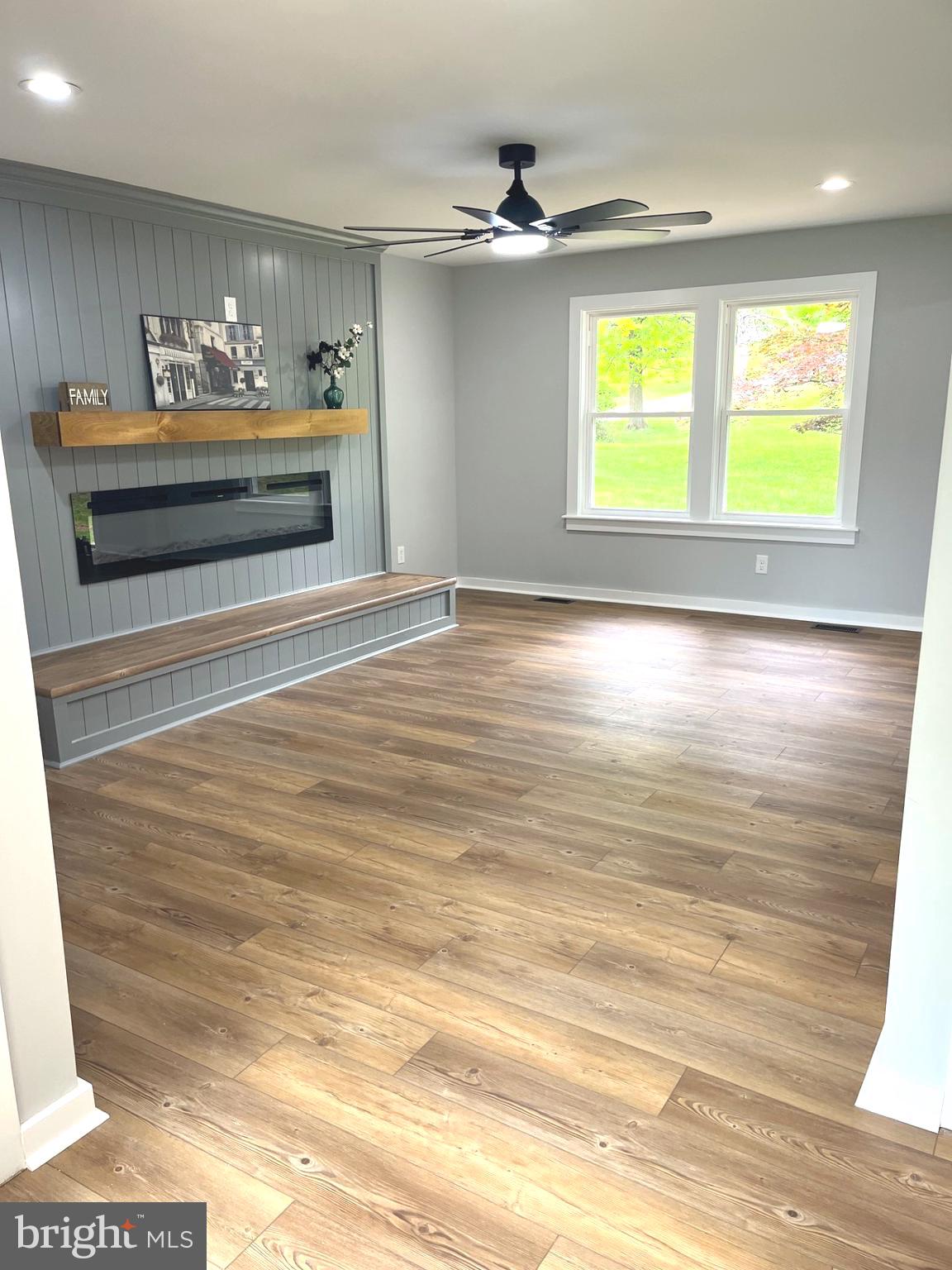 WORTHINGTON - Residential