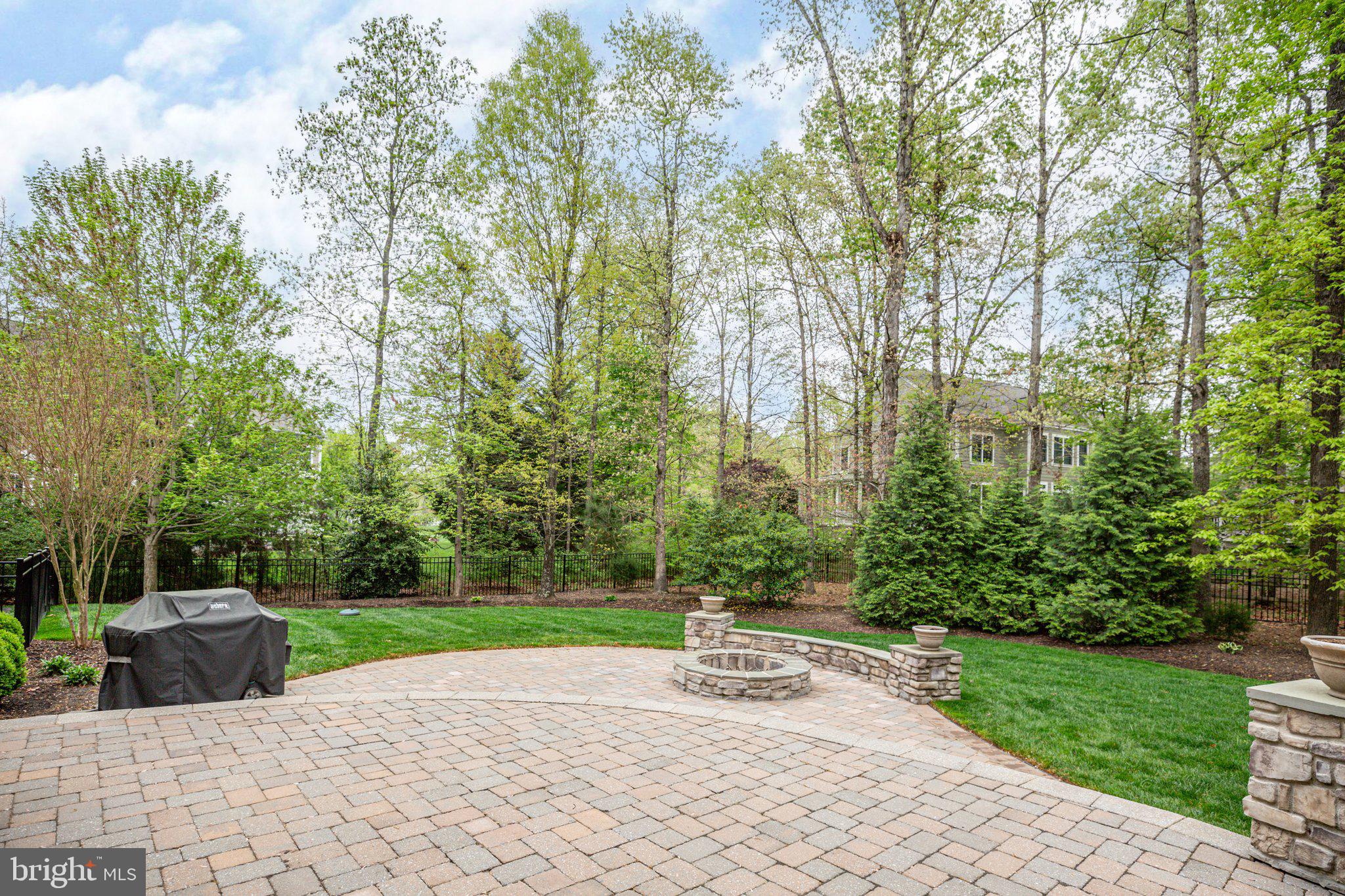 FAWN LAKE - Residential