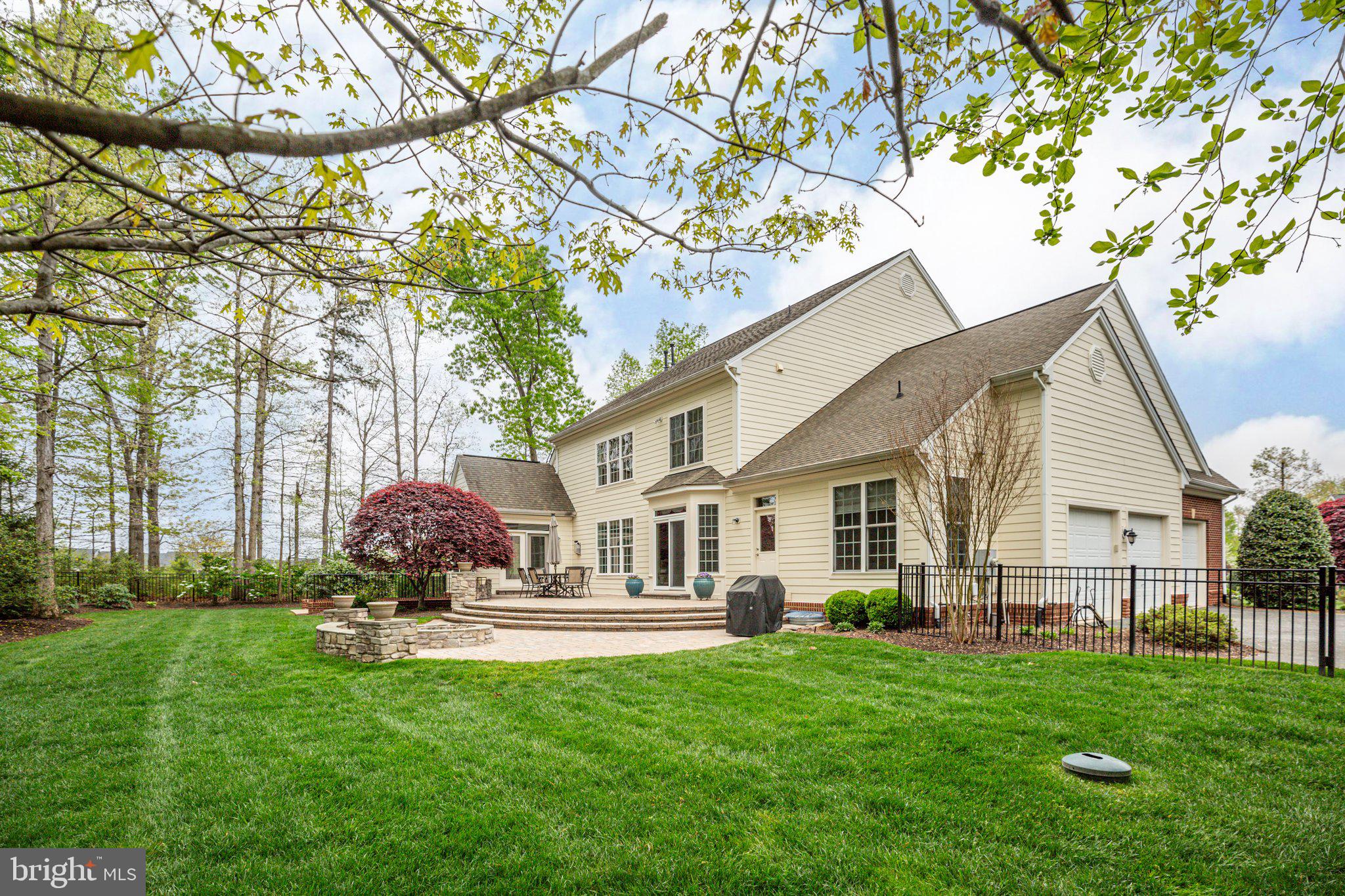FAWN LAKE - Residential