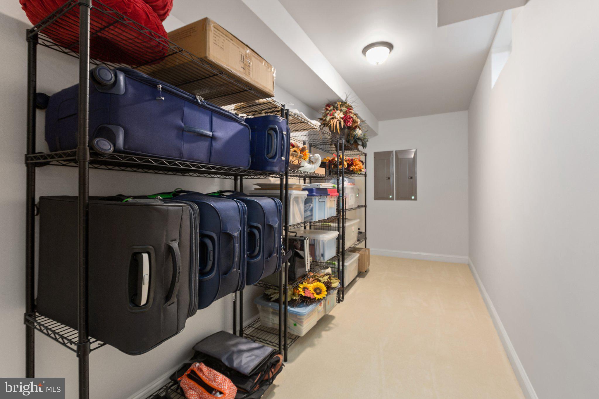 FAWN LAKE - Residential