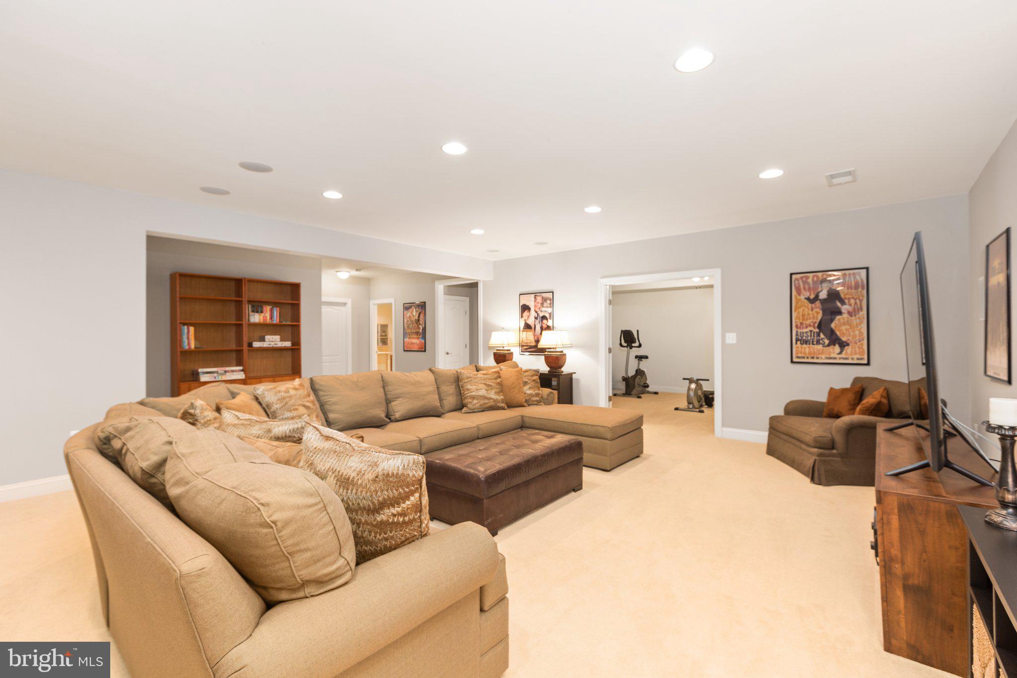 FAWN LAKE - Residential