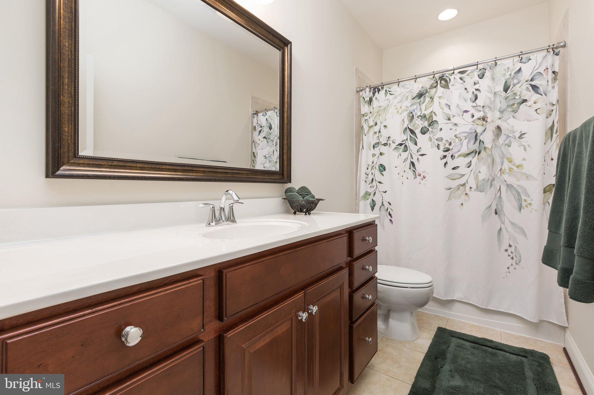 FAWN LAKE - Residential