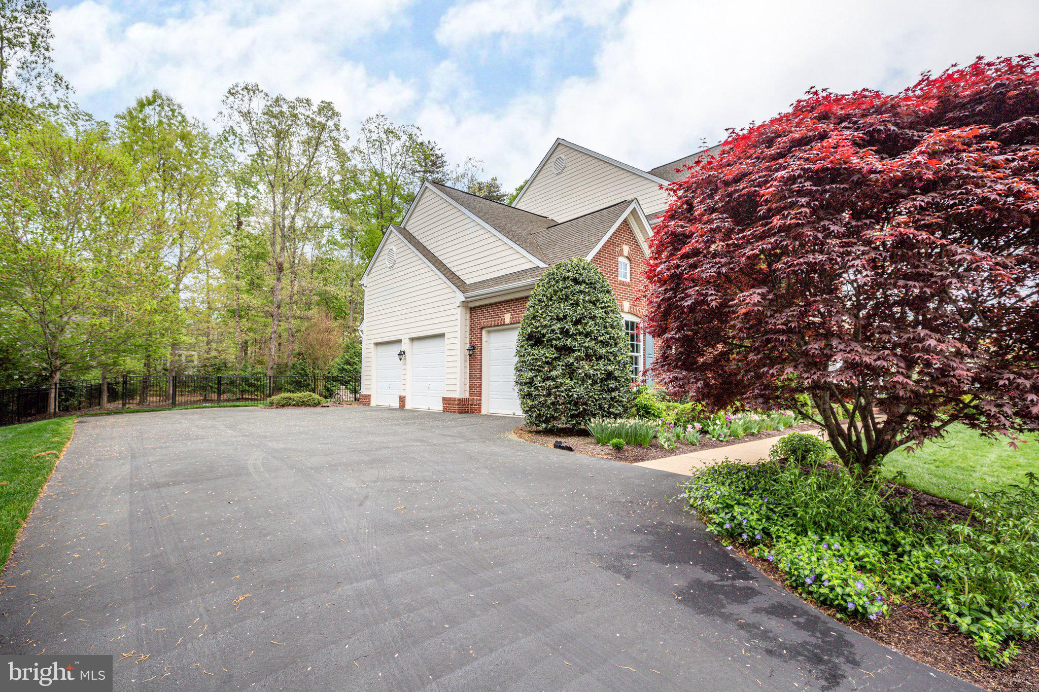 FAWN LAKE - Residential