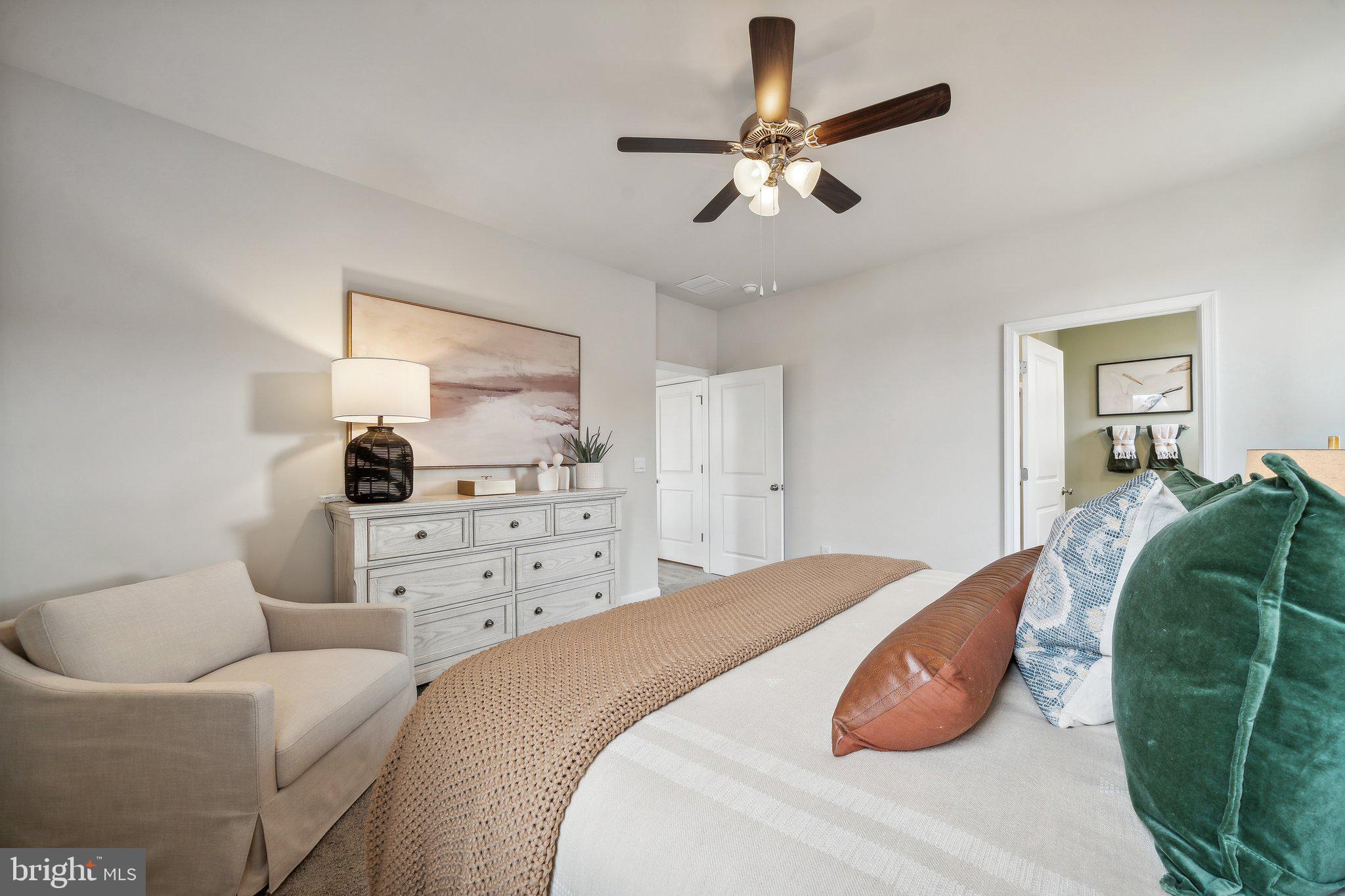 WILLOW LAKE - Residential