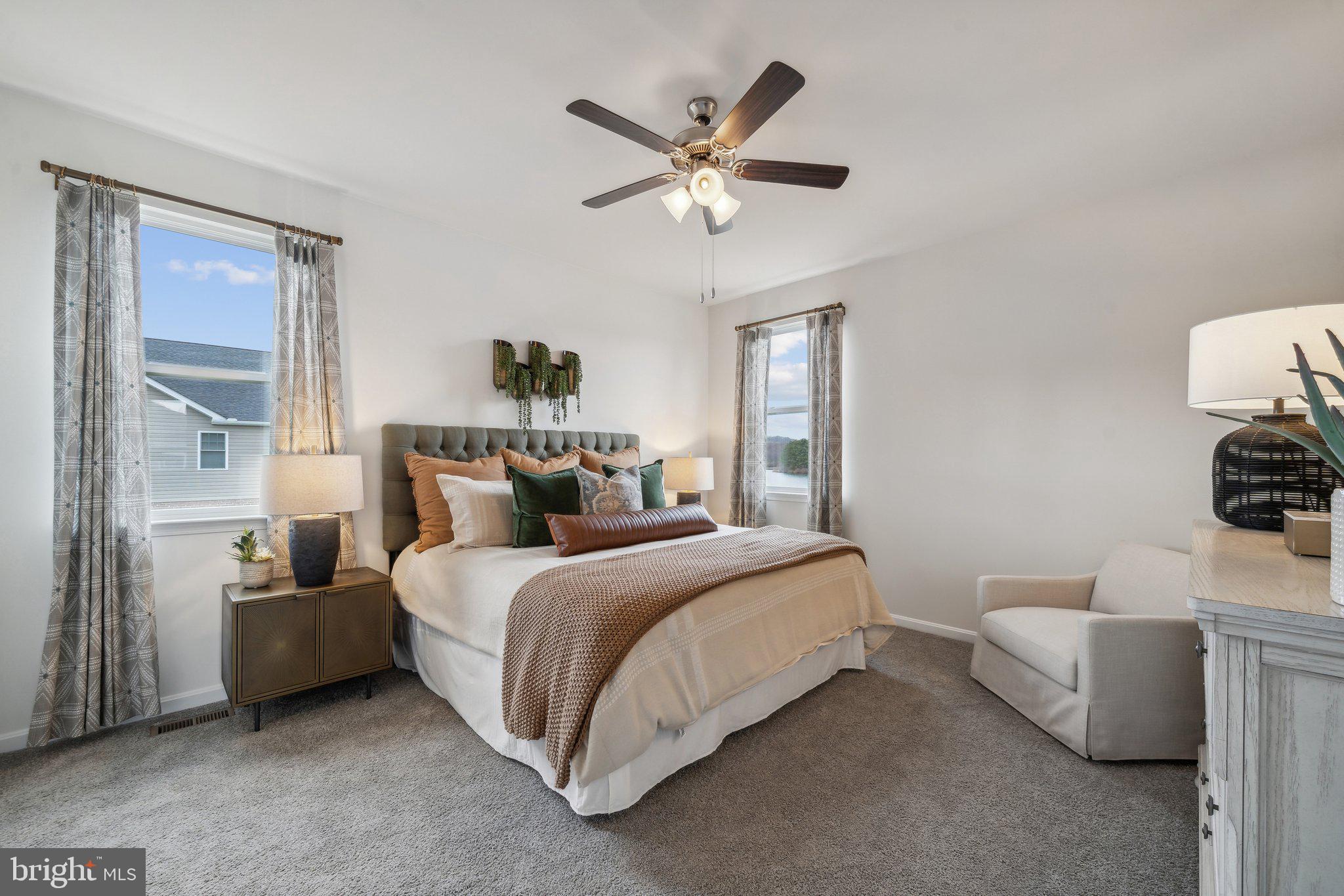 WILLOW LAKE - Residential