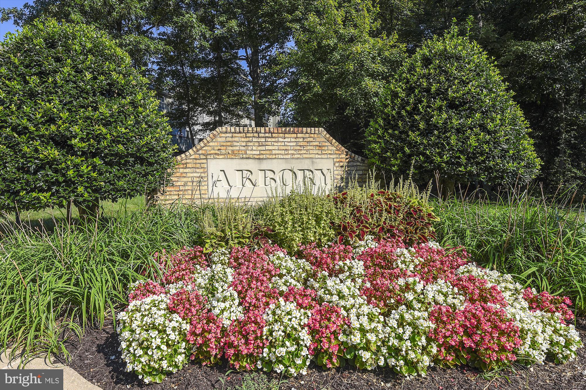 ARBORY CONDO PHASE SIX-R - Residential Lease