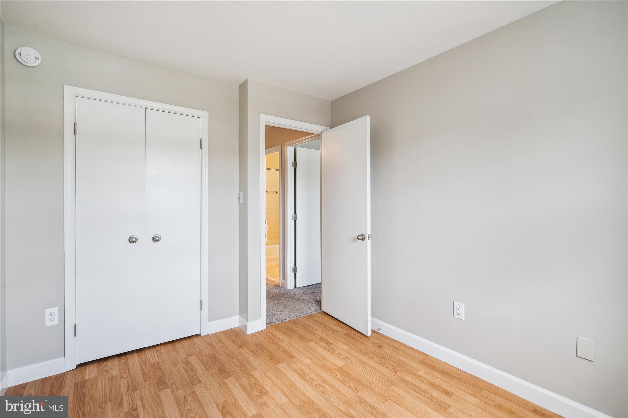 ARBORY CONDO PHASE SIX-R - Residential Lease