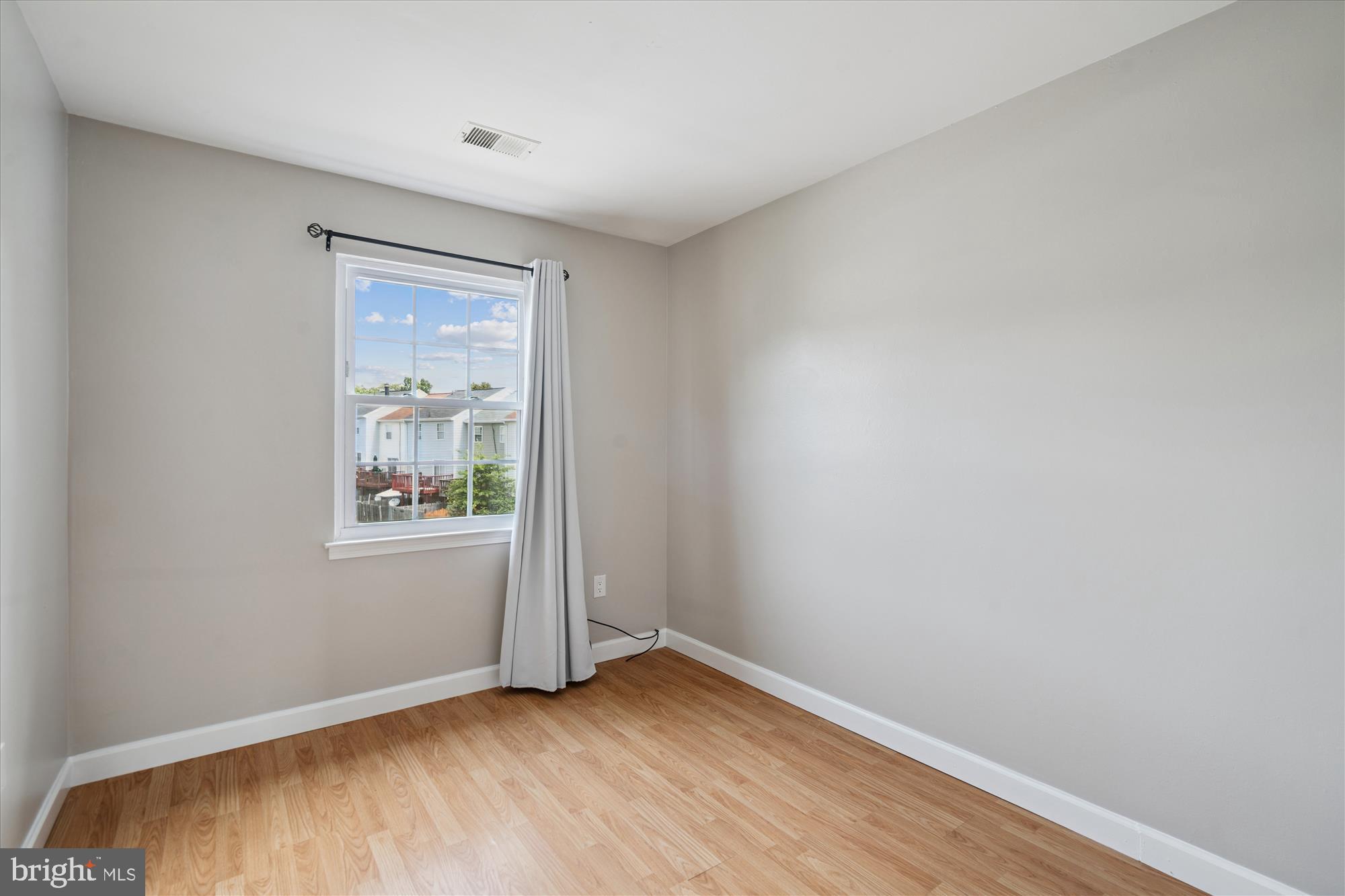 ARBORY CONDO PHASE SIX-R - Residential Lease