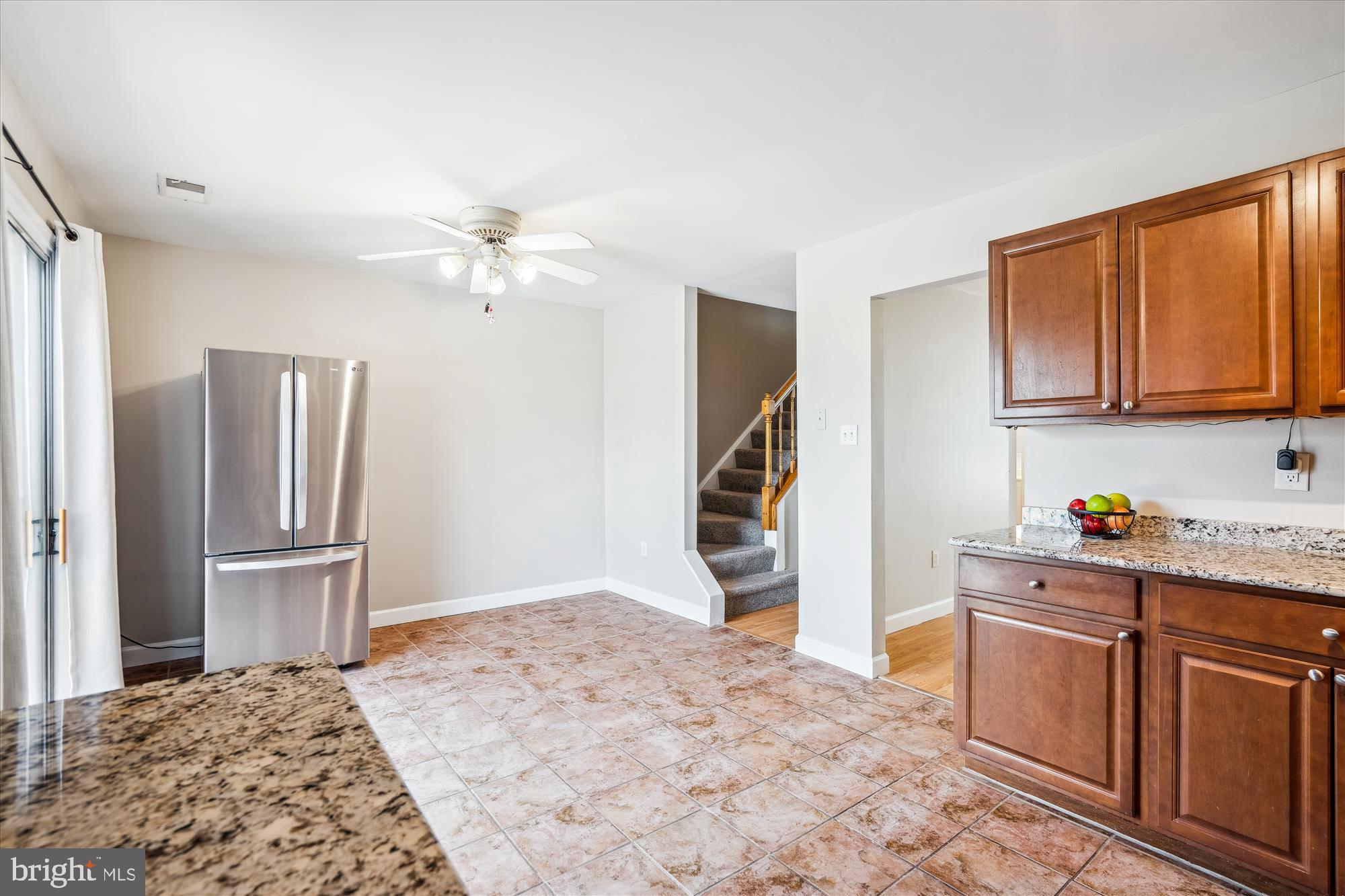 ARBORY CONDO PHASE SIX-R - Residential Lease