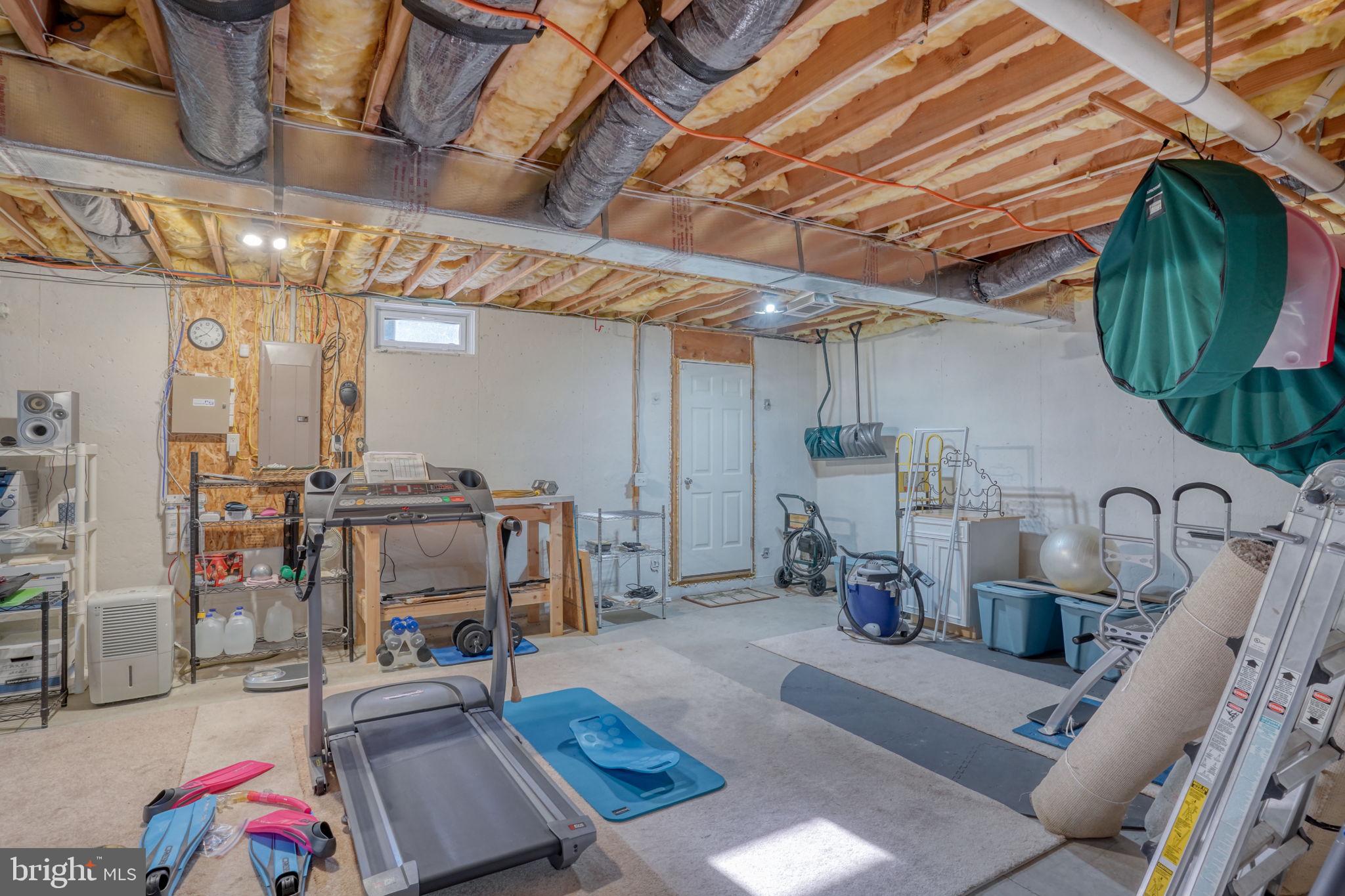 ROCKLAND HILLS - Residential