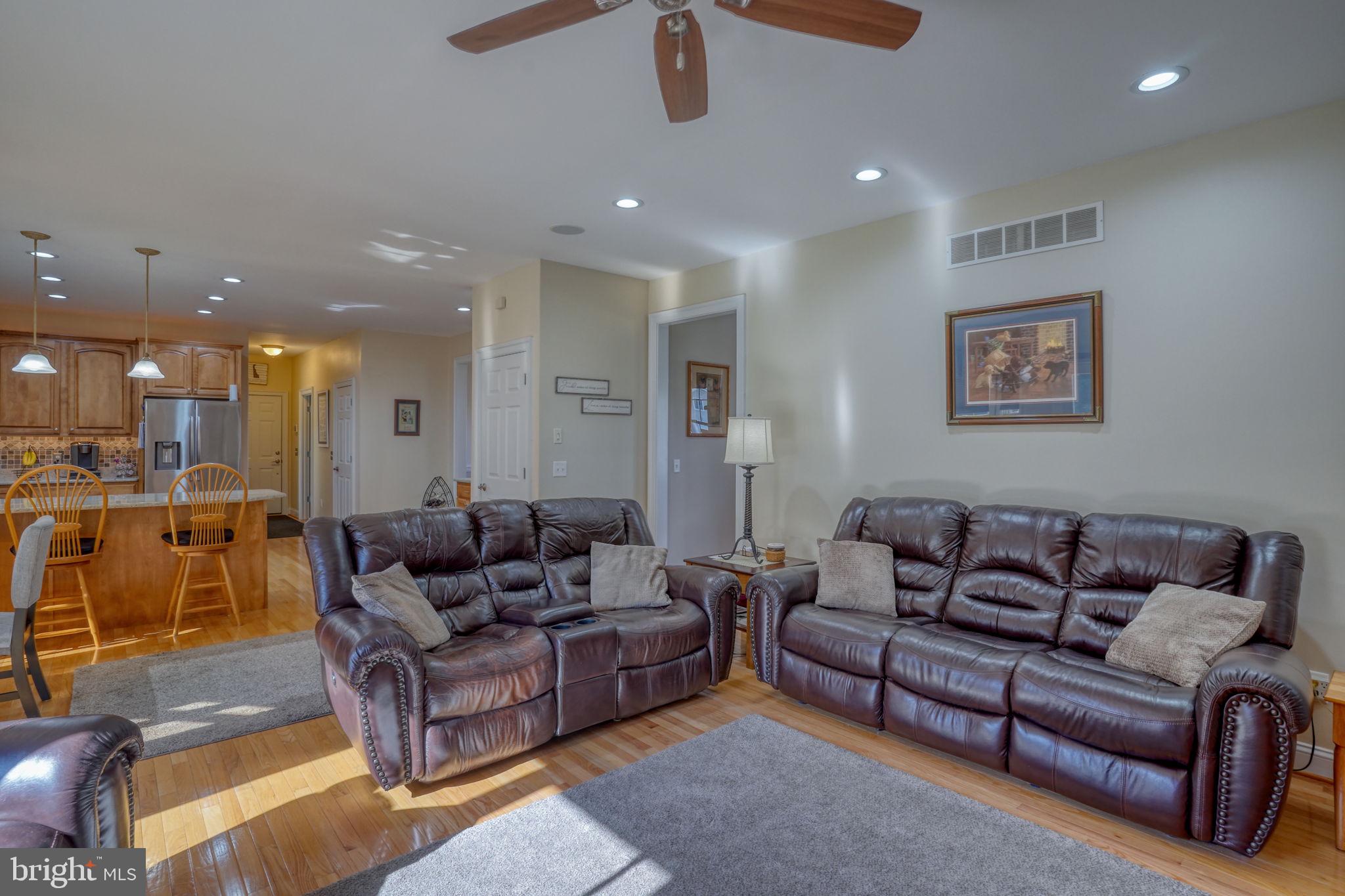 ROCKLAND HILLS - Residential