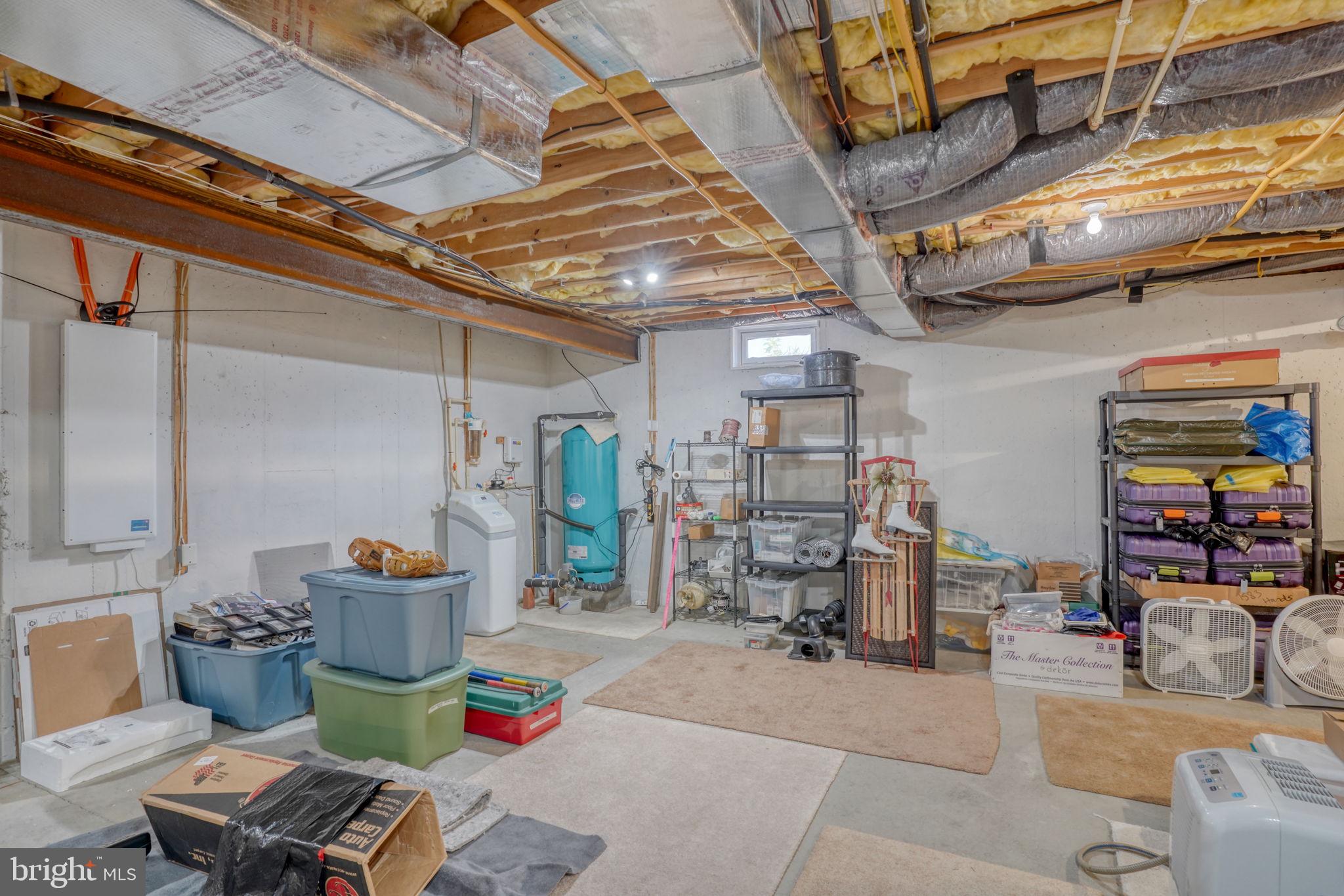 ROCKLAND HILLS - Residential