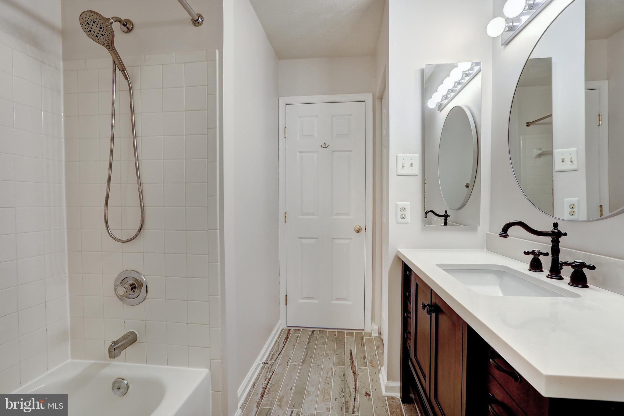 CASTLE STONE AT WHITE MARSH - Residential