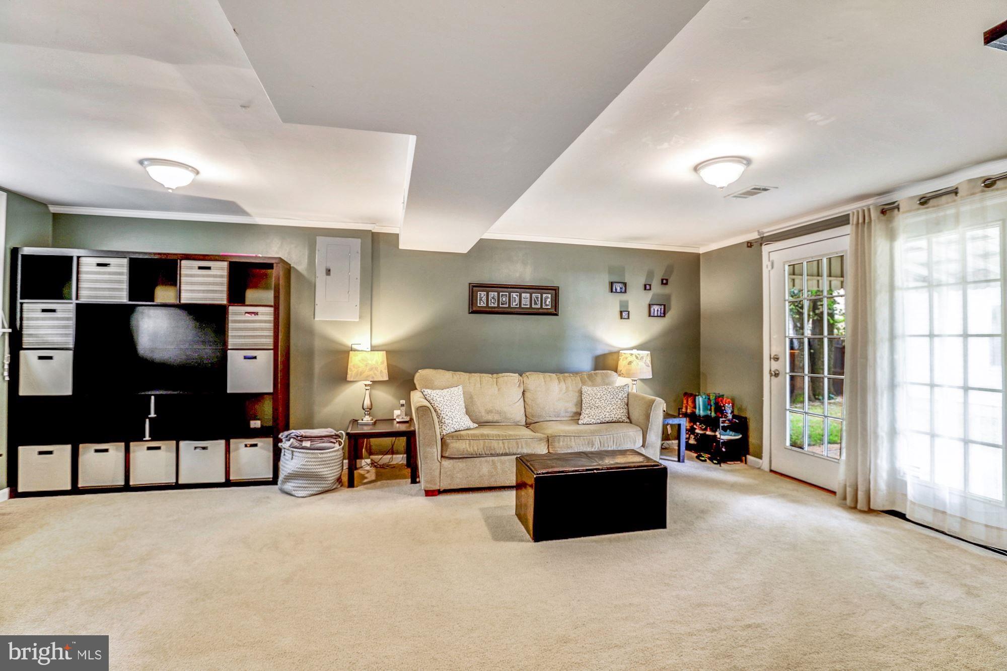 DALE CITY - Residential