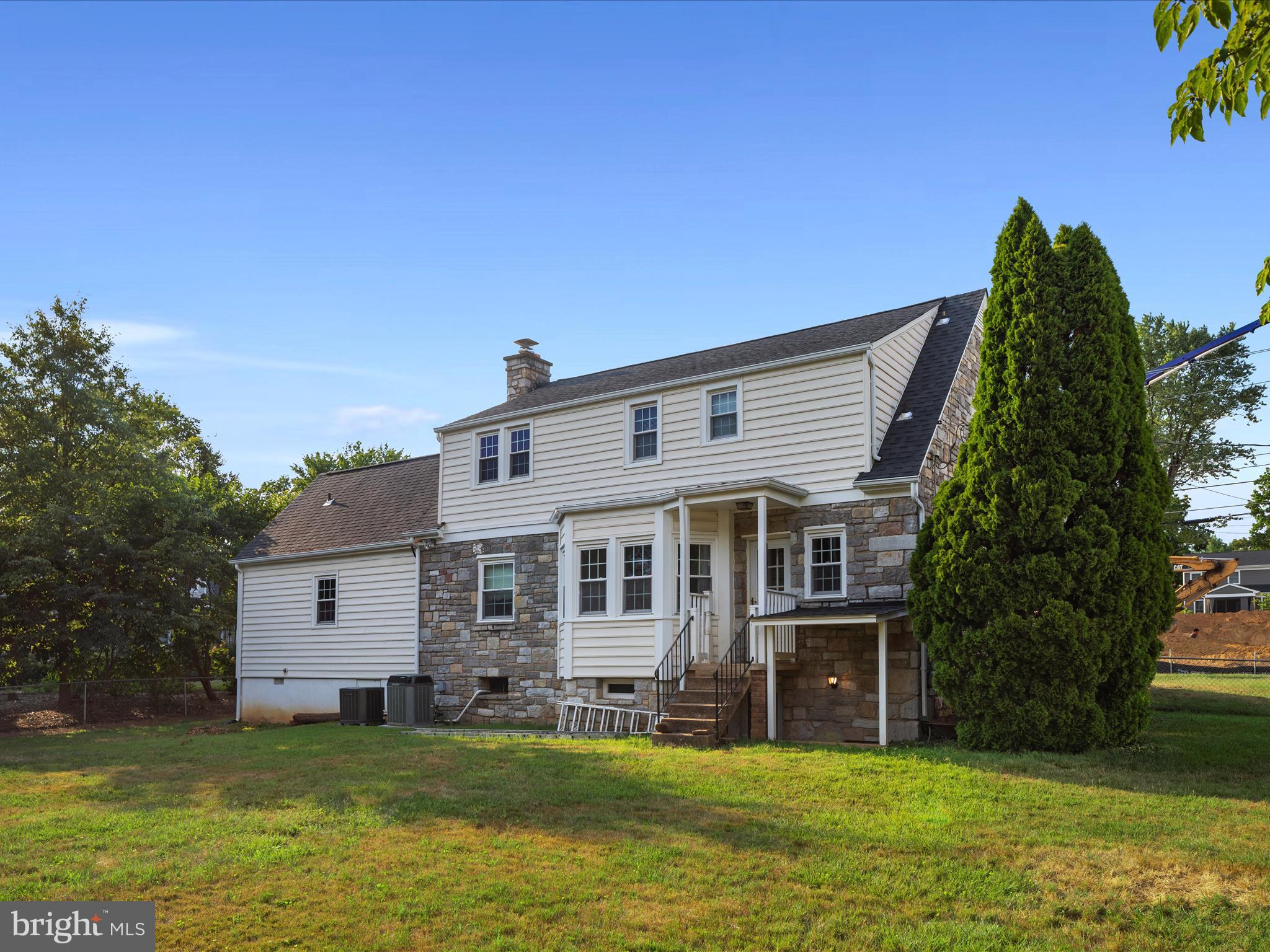 RIDGEVIEW - Residential Lease