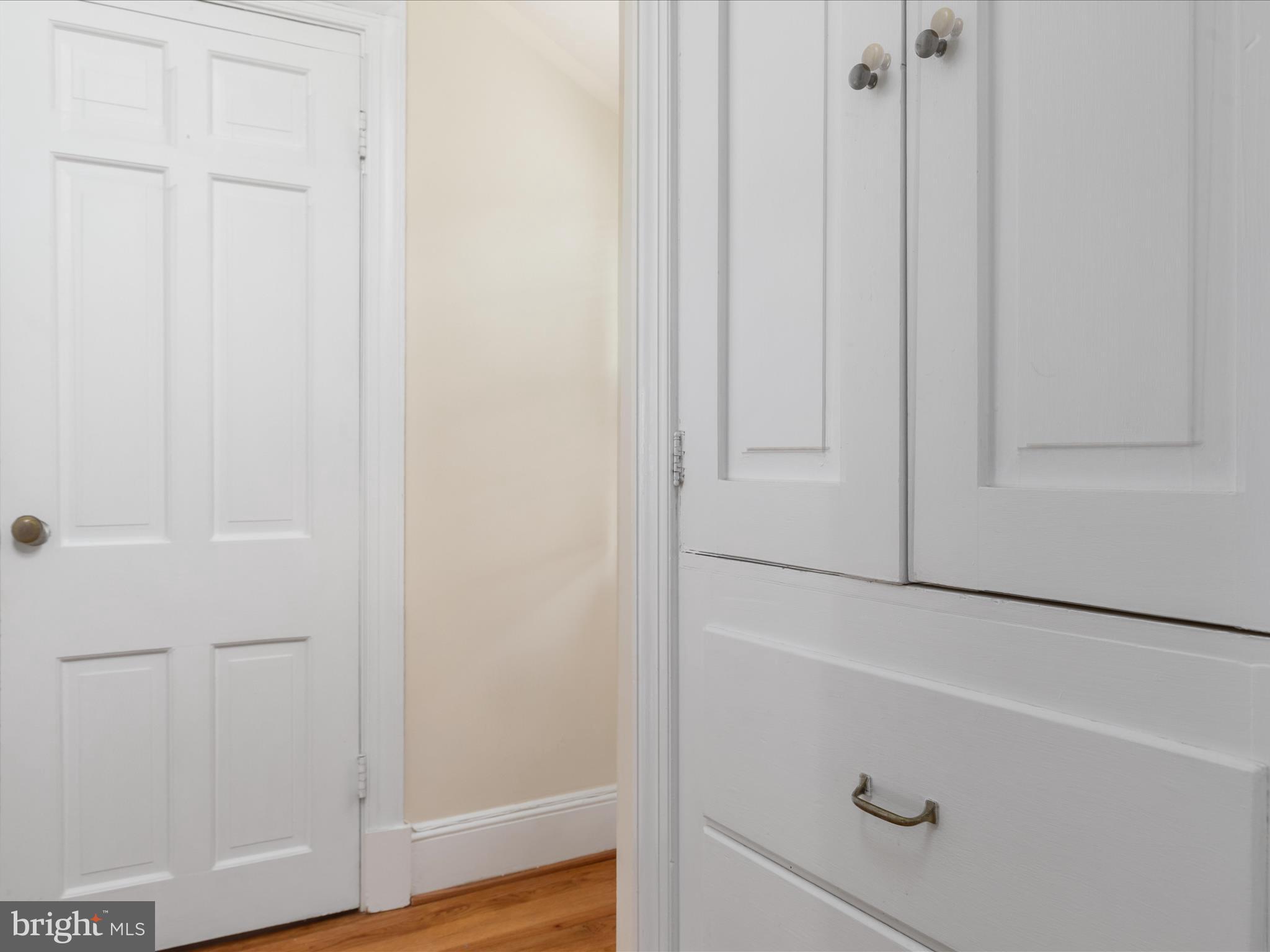 RIDGEVIEW - Residential Lease