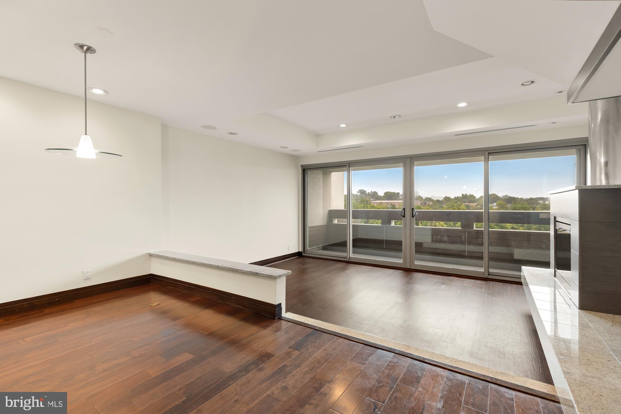 2501 M STREET NW 718