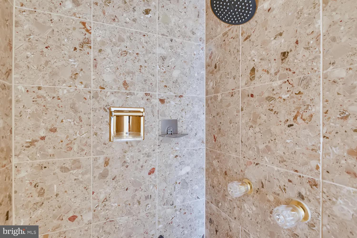 HARBOR EAST - Residential