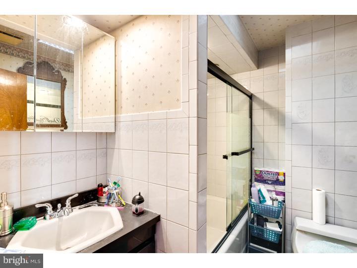 WEST PASSYUNK - Residential