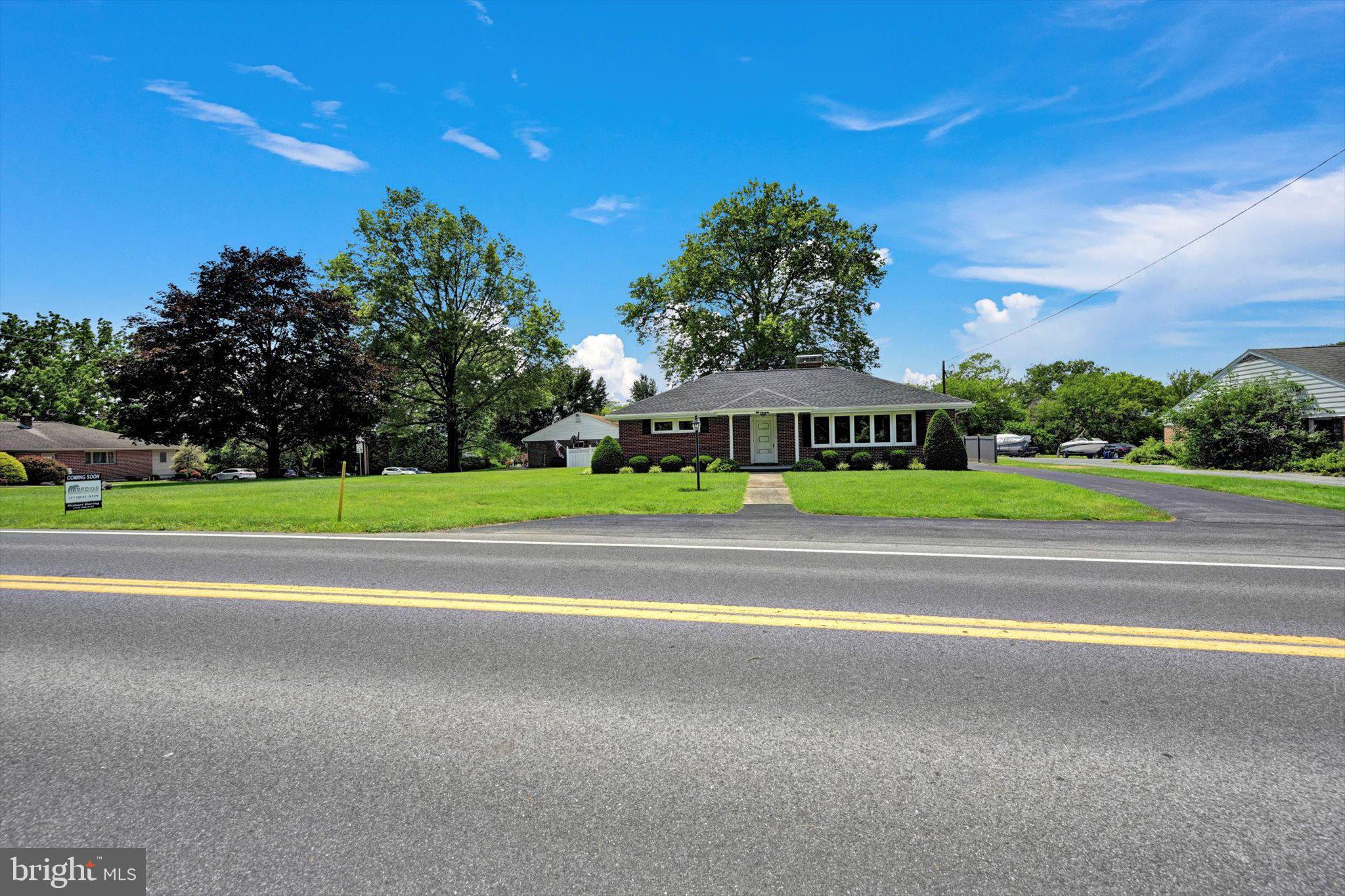 861 S FORGE ROAD